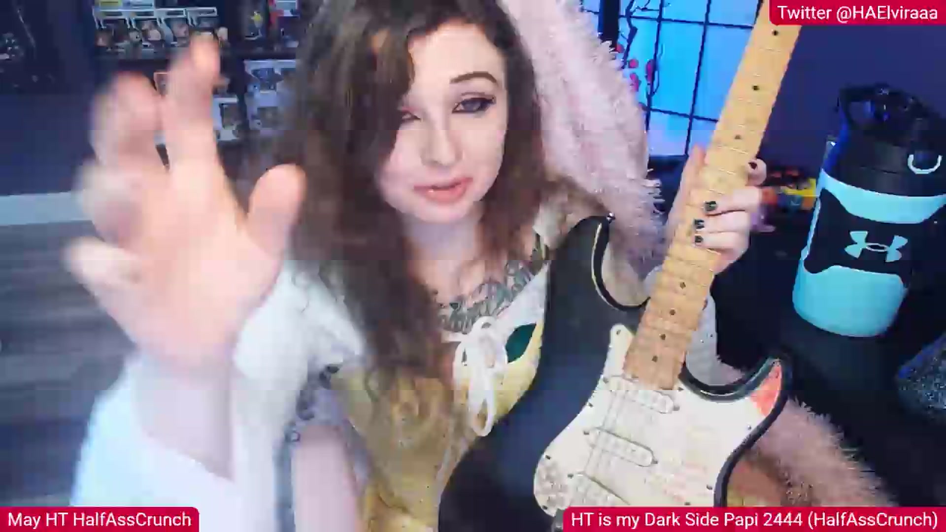 Gallery image thumbnail from Elviraaa's myfreecams stream on, 05/31/2026, 09:43 image 19 of 20