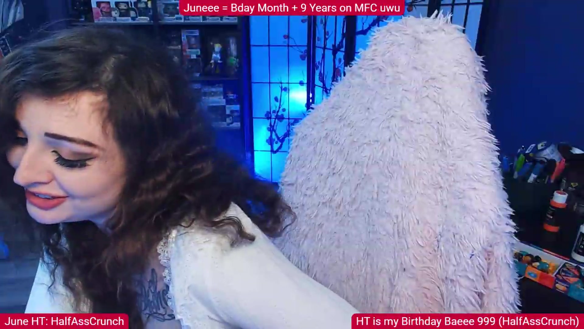 Gallery image thumbnail from Elviraaa's myfreecams stream on, 06/06/2026, 10:08 image 19 of 20