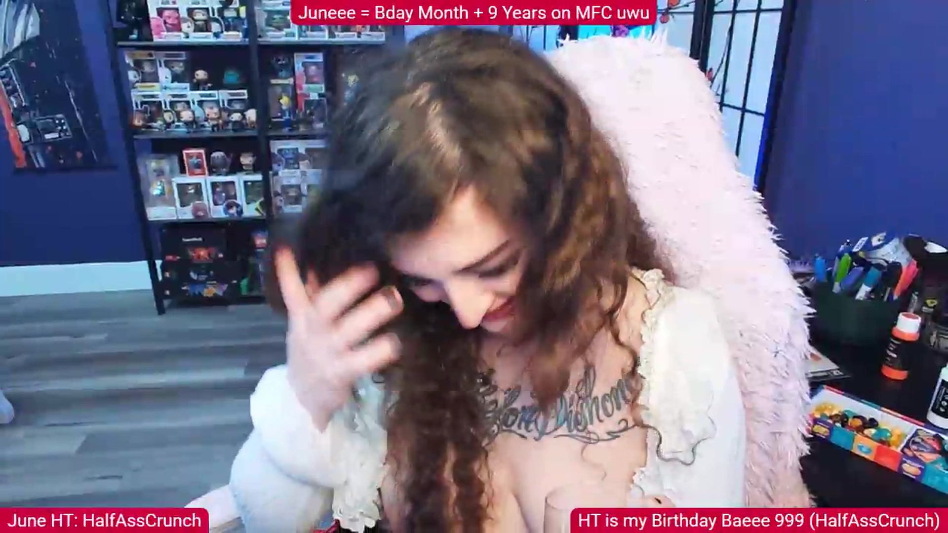 Gallery image thumbnail from Elviraaa's myfreecams stream on, 06/06/2026, 10:08 image 20 of 20
