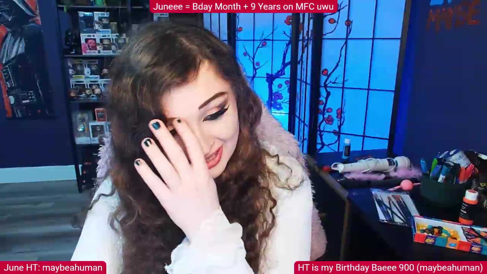 Gallery image thumbnail from Elviraaa's myfreecams stream on, 06/06/2026, 10:08 image 3 of 20