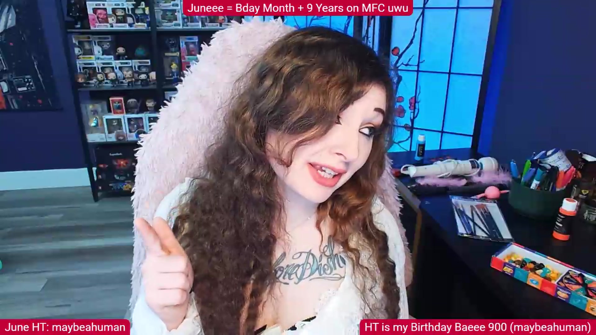 Gallery image thumbnail from Elviraaa's myfreecams stream on, 06/06/2026, 10:08 image 6 of 20