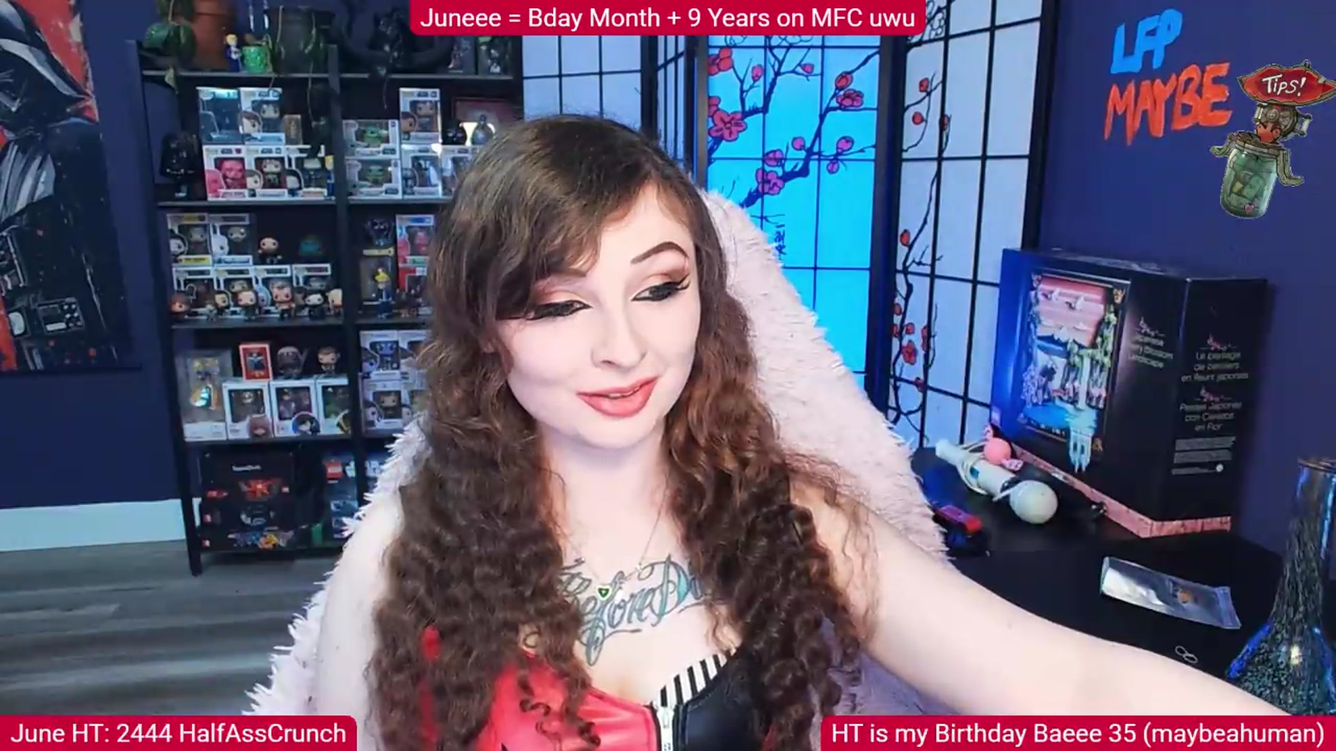 Gallery image thumbnail from Elviraaa's myfreecams stream on, 06/21/2026, 09:52 image 4 of 20