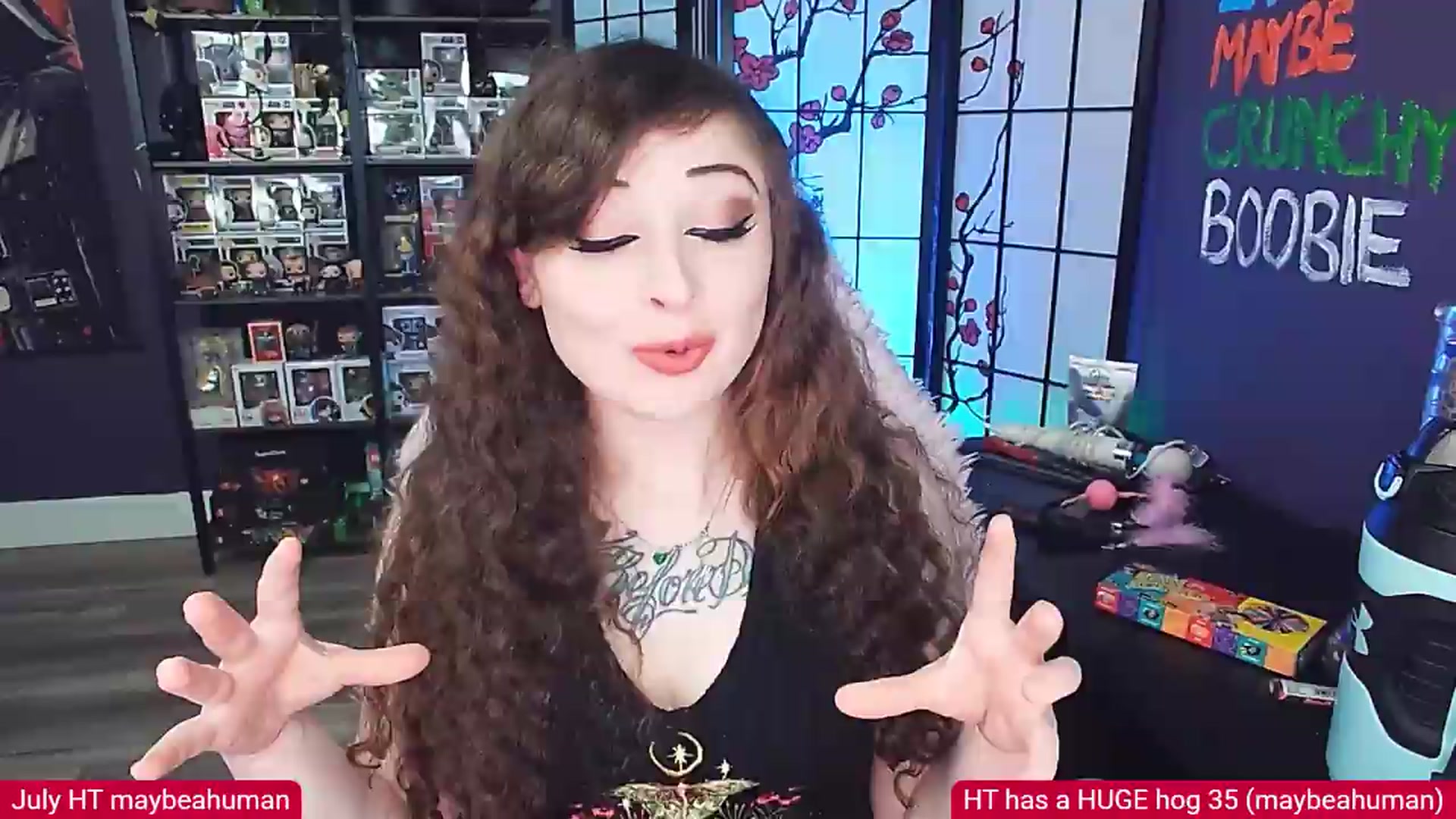 Gallery image thumbnail from Elviraaa's myfreecams stream on, 07/19/2026, 06:23 image 14 of 20