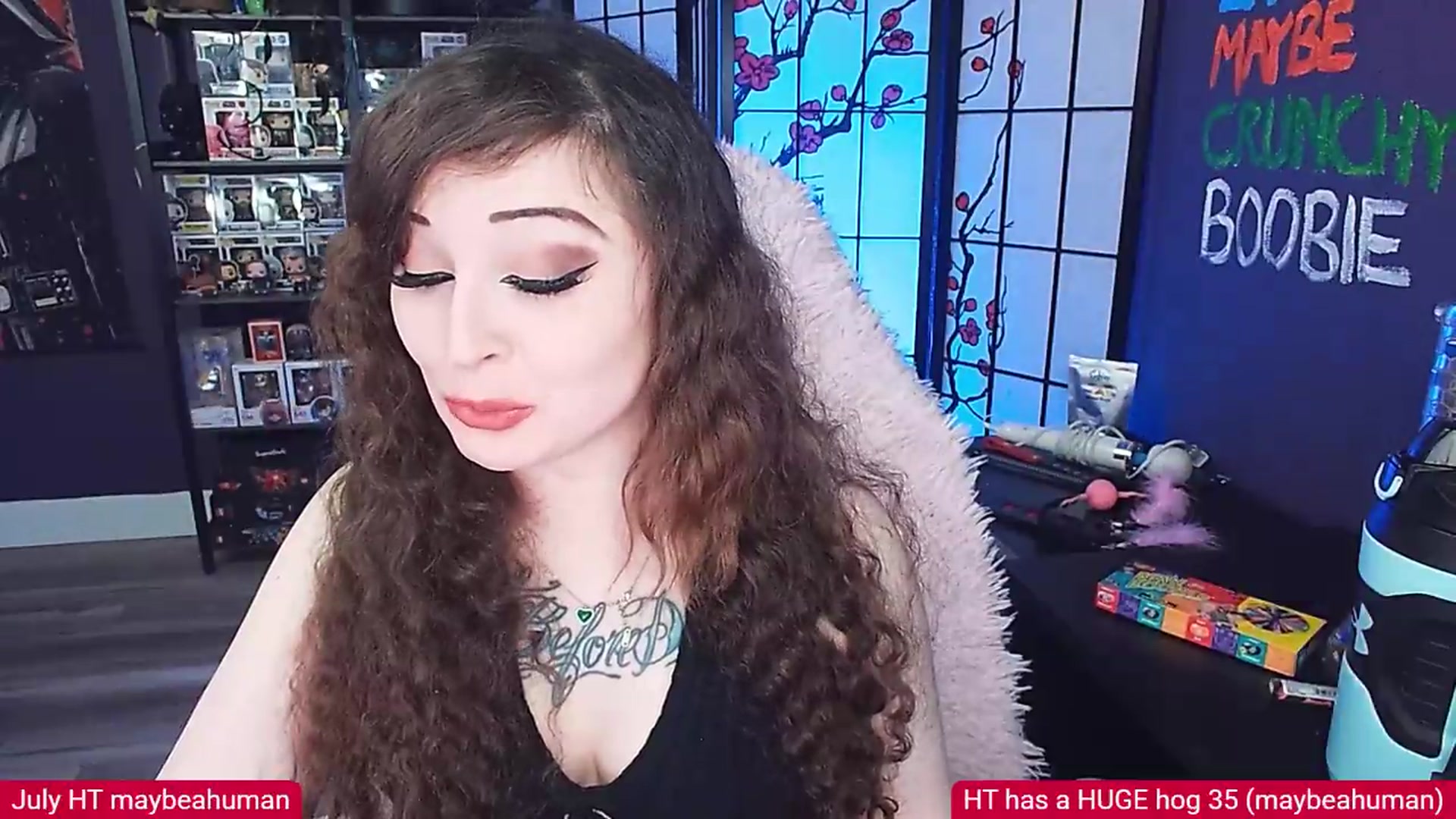 Gallery image thumbnail from Elviraaa's myfreecams stream on, 07/19/2026, 06:23 image 7 of 20