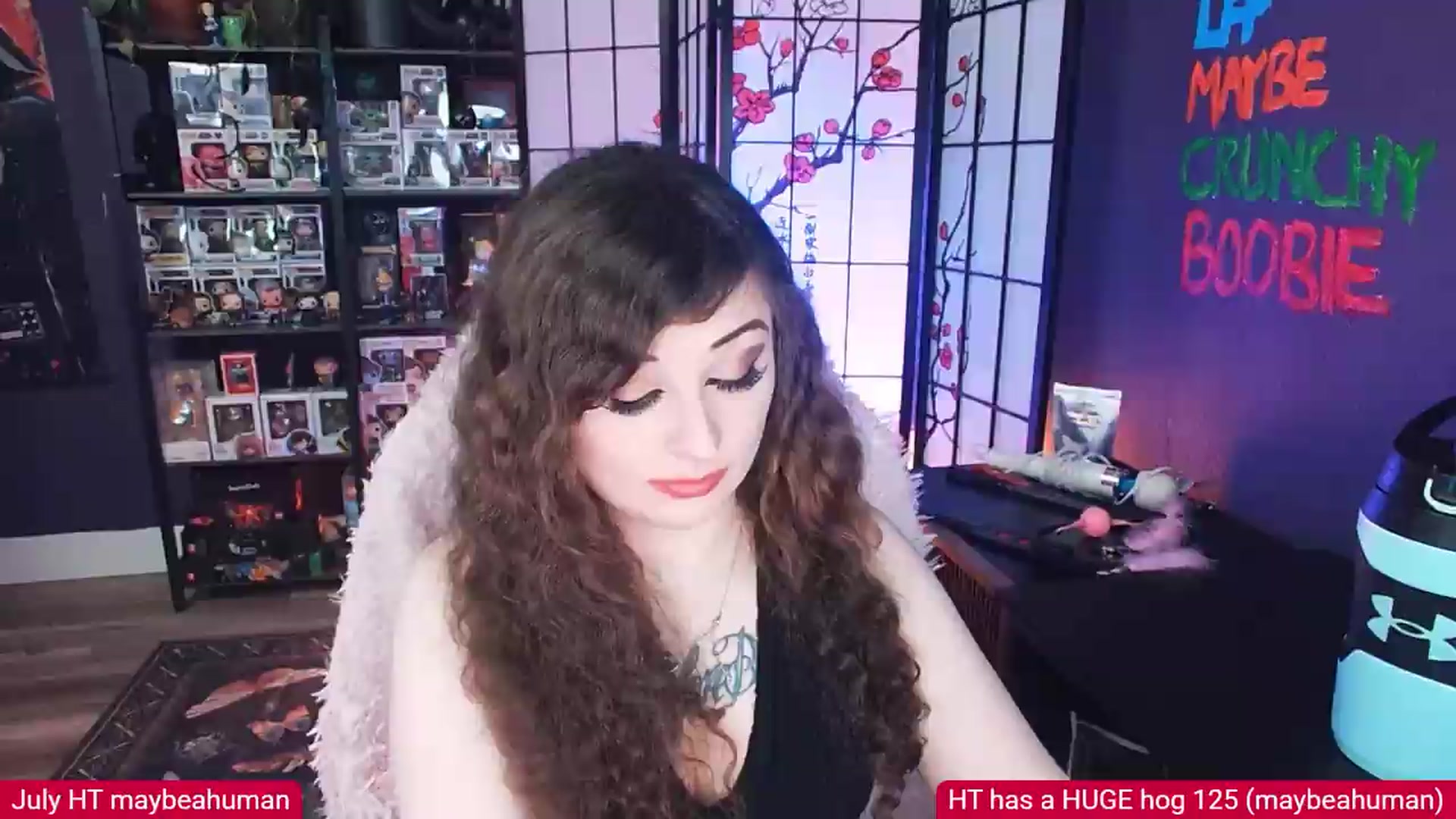 Gallery image thumbnail from Elviraaa's myfreecams stream on, 07/19/2026, 08:55 image 13 of 20