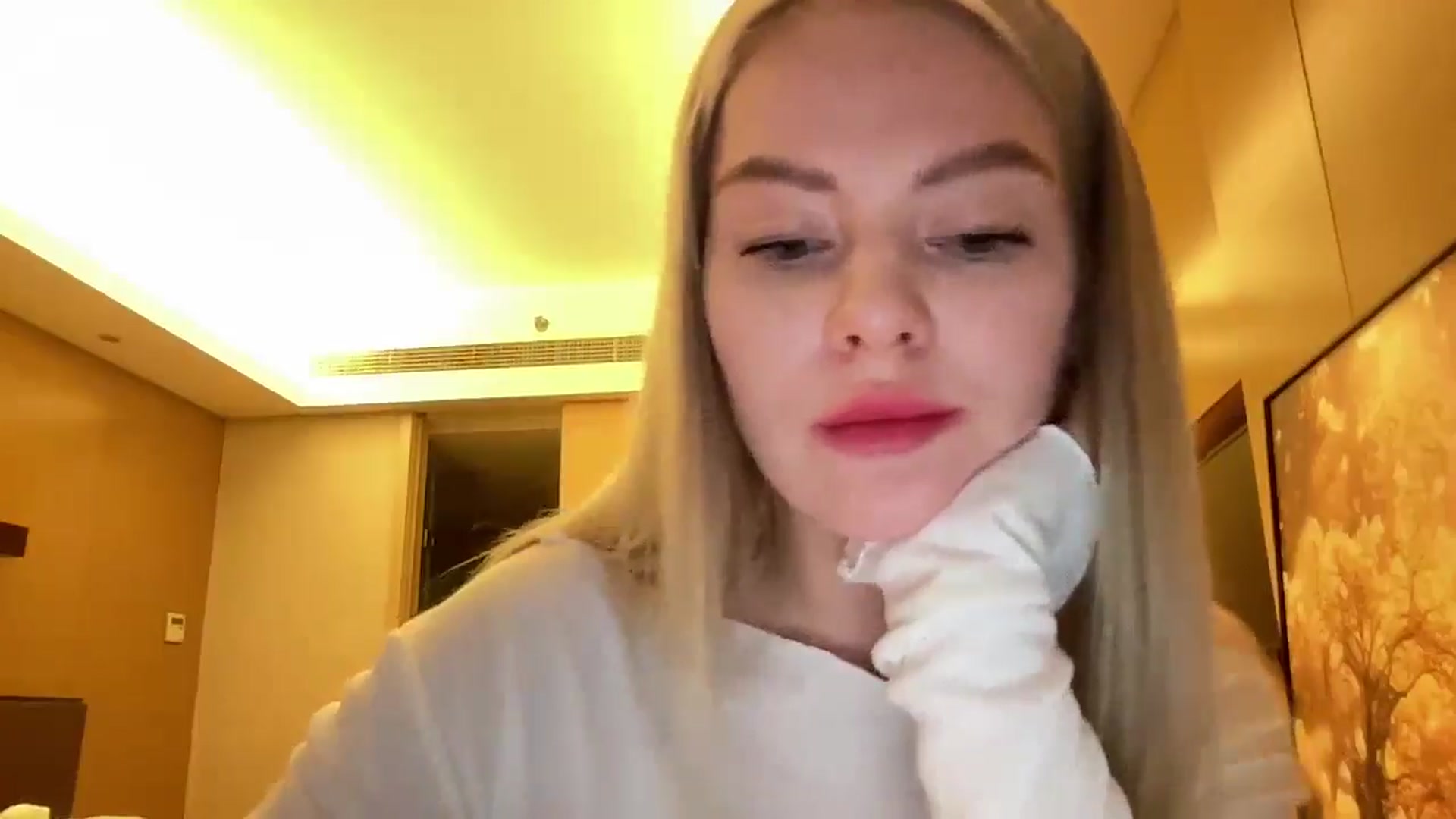 Gallery image thumbnail from Elvoryn's myfreecams stream on, 03/05/2026, 19:08 image 3 of 20