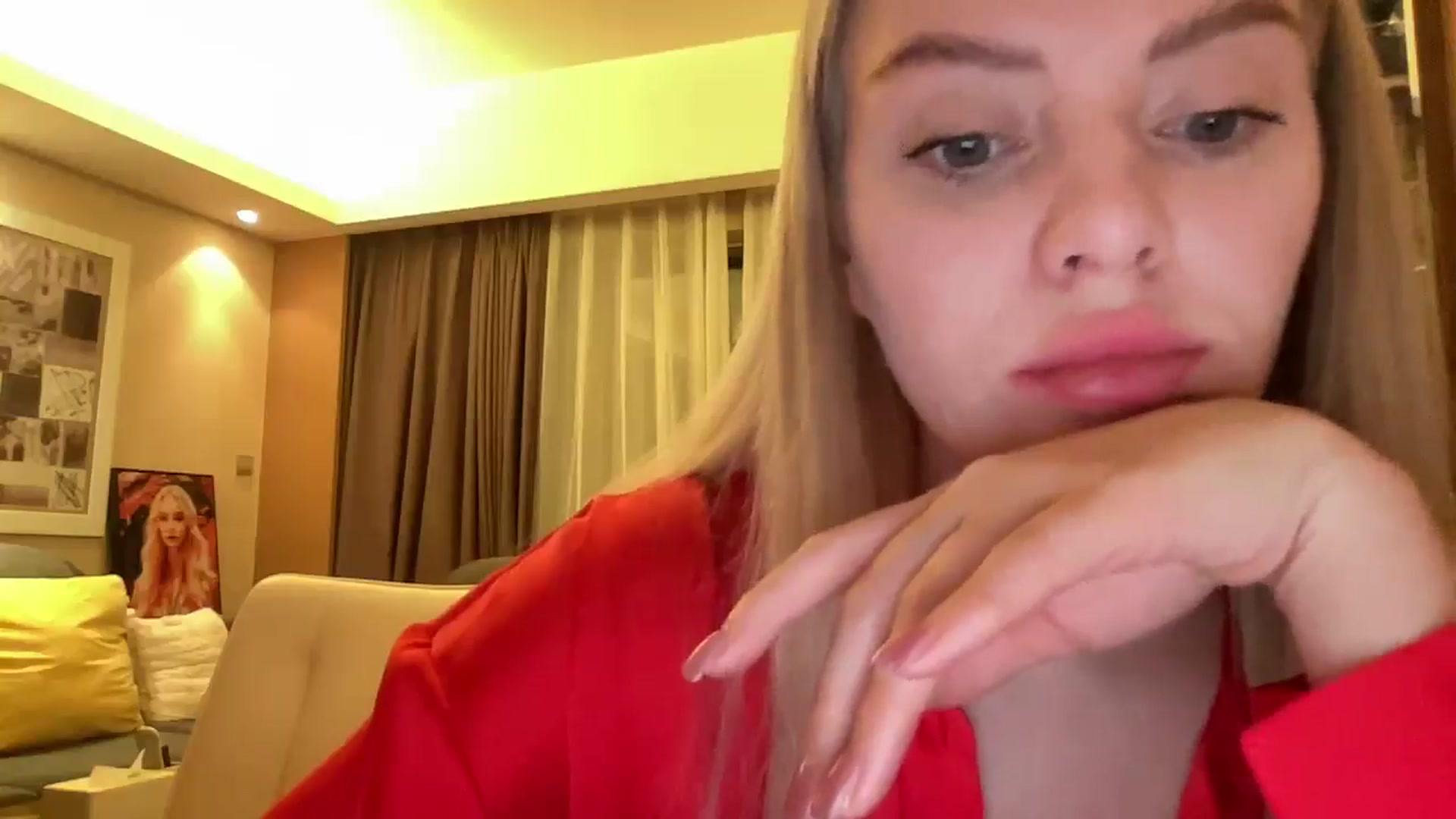 Gallery image thumbnail from Elvoryn's myfreecams stream on, 03/15/2026, 18:57 image 17 of 20