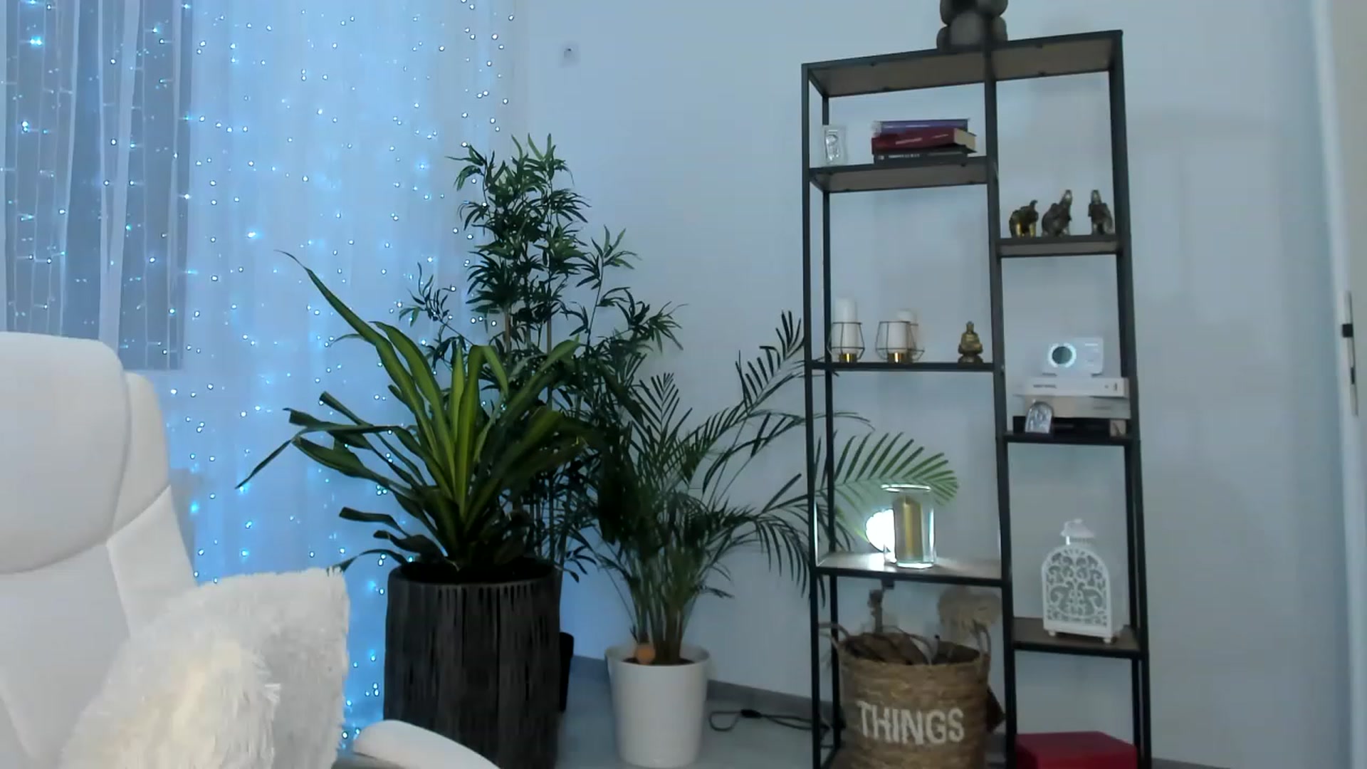 Gallery image thumbnail from ElyUrFutureEx's myfreecams stream on, 12/31/2022, 23:36 image 16 of 20