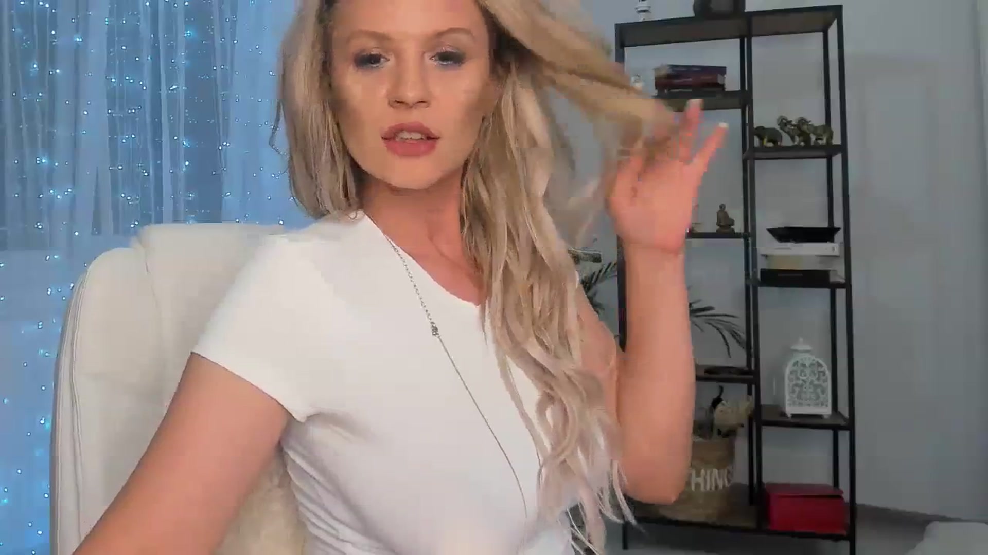Gallery image thumbnail from ElyUrFutureEx's myfreecams stream on, 07/27/2023, 02:47 image 7 of 20