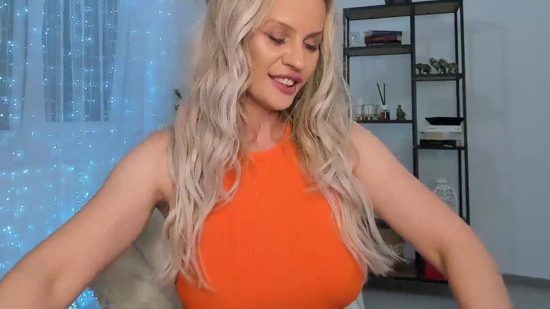 Gallery image thumbnail from ElyUrFutureEx's myfreecams stream on, 08/25/2023, 02:32 image 13 of 20
