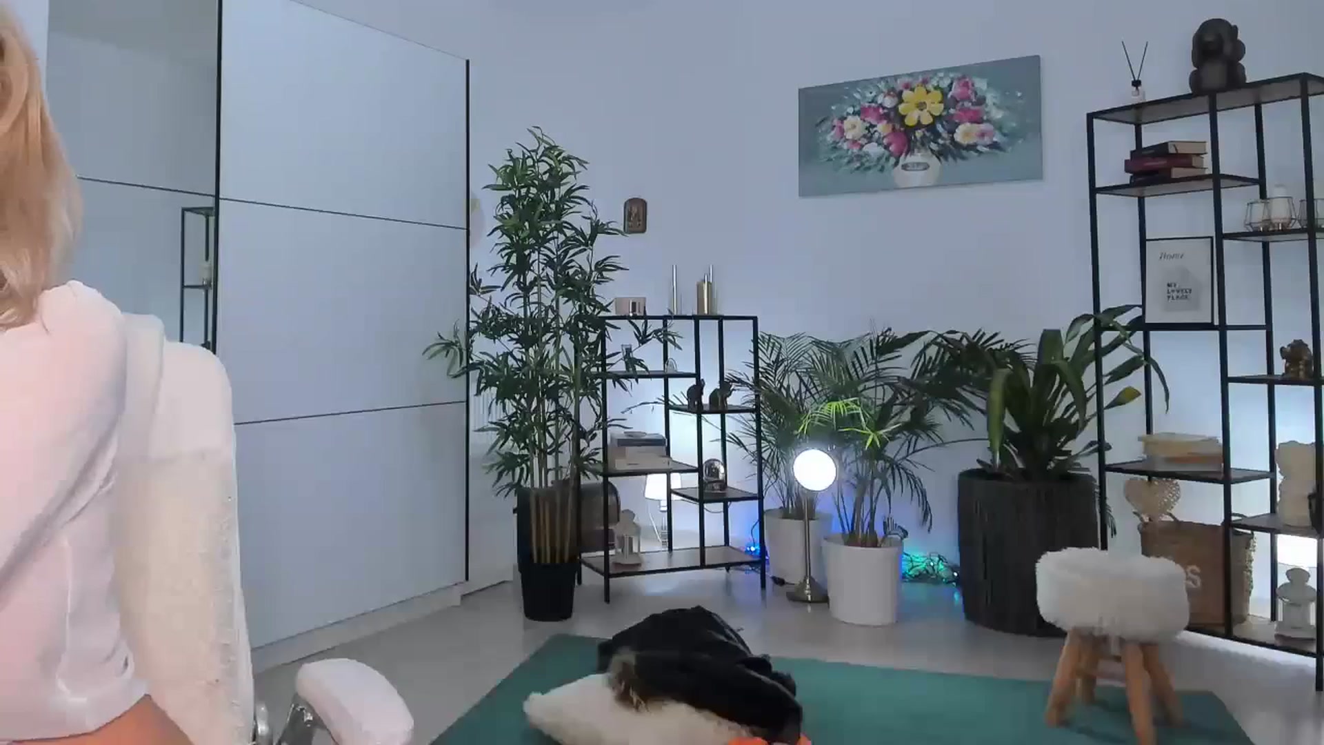 Gallery image thumbnail from ElyUrFutureEx's myfreecams stream on, 01/29/2024, 07:07 image 11 of 20