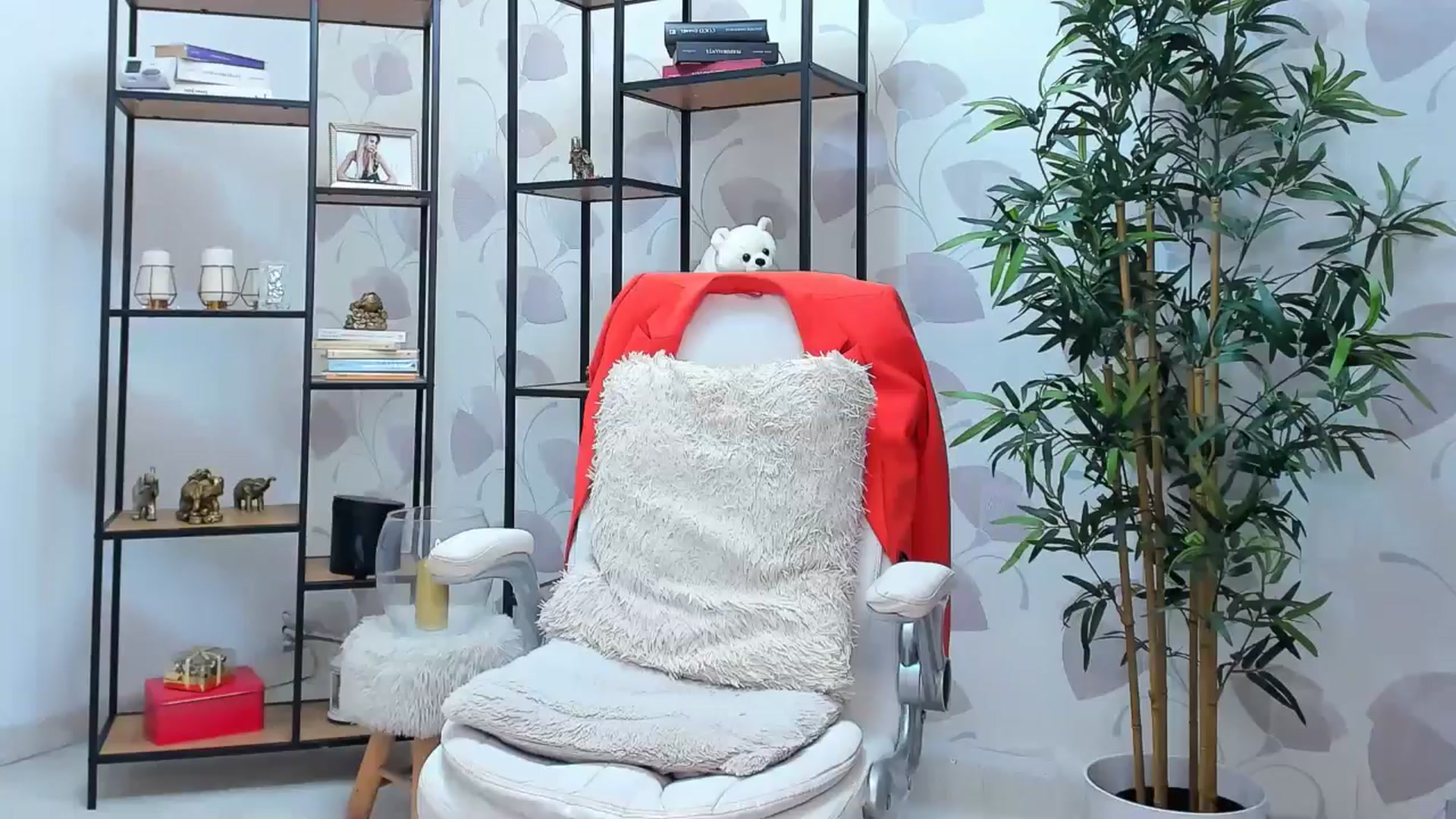 Gallery image thumbnail from ElyUrFutureEx's myfreecams stream on, 12/31/2025, 22:52 image 7 of 20