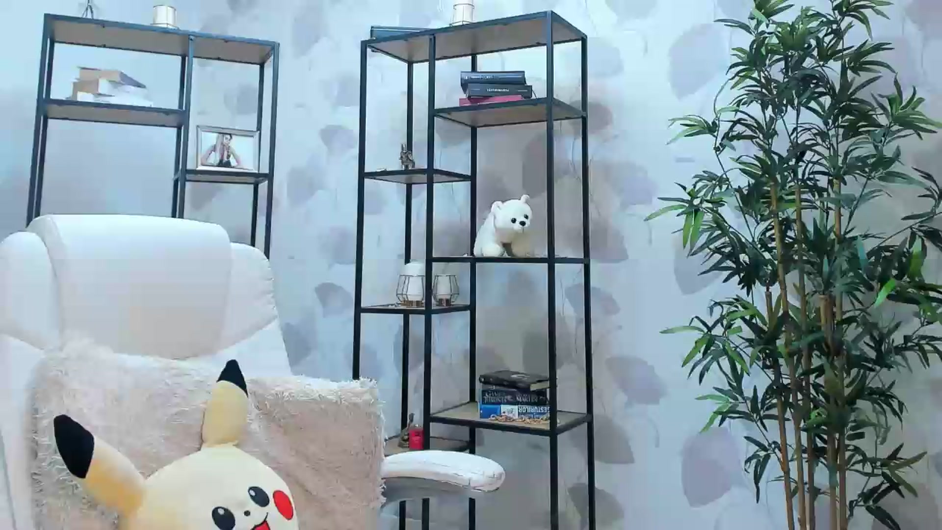 Gallery image thumbnail from ElyUrFutureEx's myfreecams stream on, 05/19/2026, 24:02 image 16 of 20