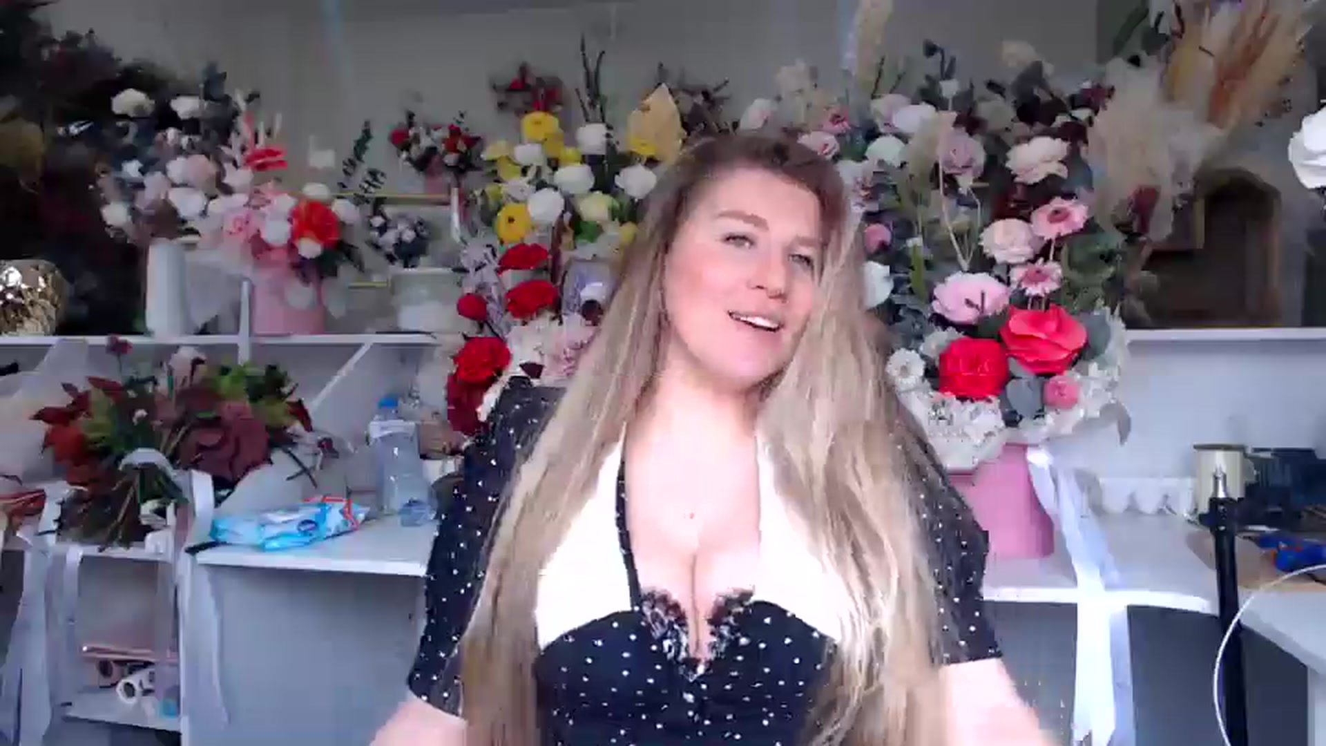 Gallery image thumbnail from Elysera's myfreecams stream on, 09/15/2025, 09:30 image 18 of 20