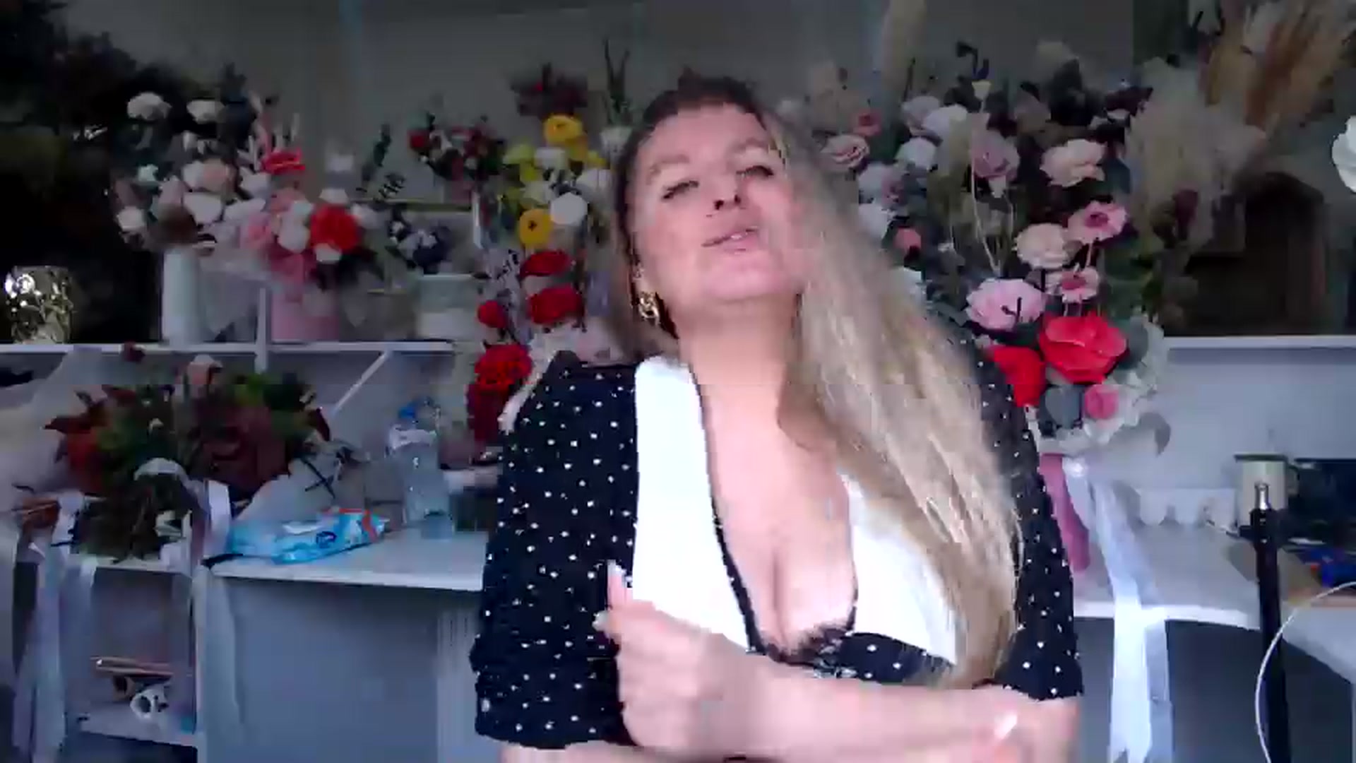 Gallery image thumbnail from Elysera's myfreecams stream on, 09/15/2025, 09:30 image 20 of 20