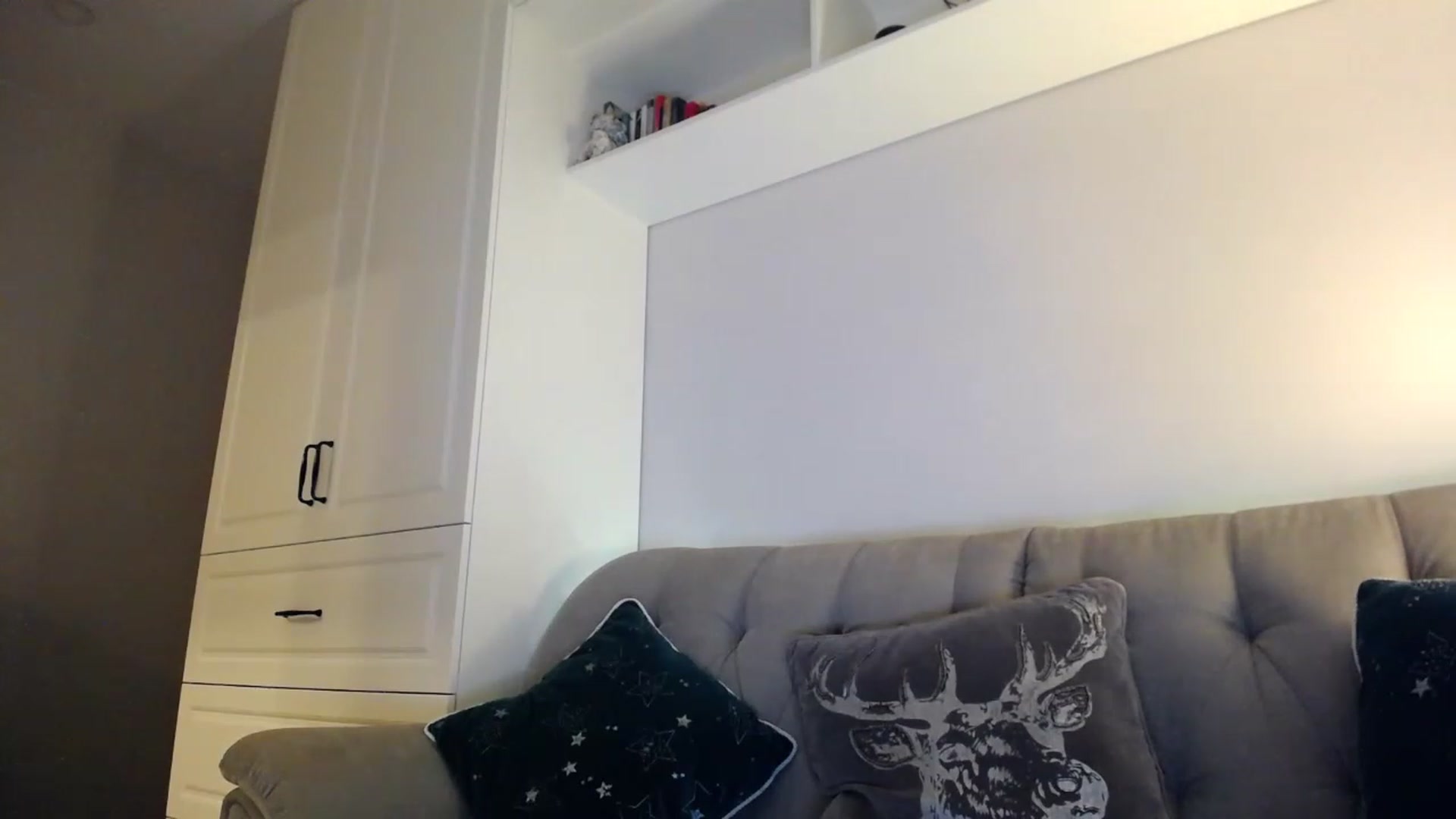 Gallery image thumbnail from Elysewine's myfreecams stream on, 11/19/2022, 05:27 image 10 of 20