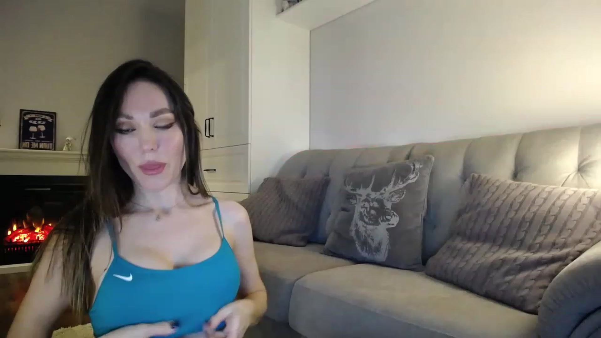 Gallery image thumbnail from Elysewine's myfreecams stream on, 01/22/2023, 05:28 image 14 of 20