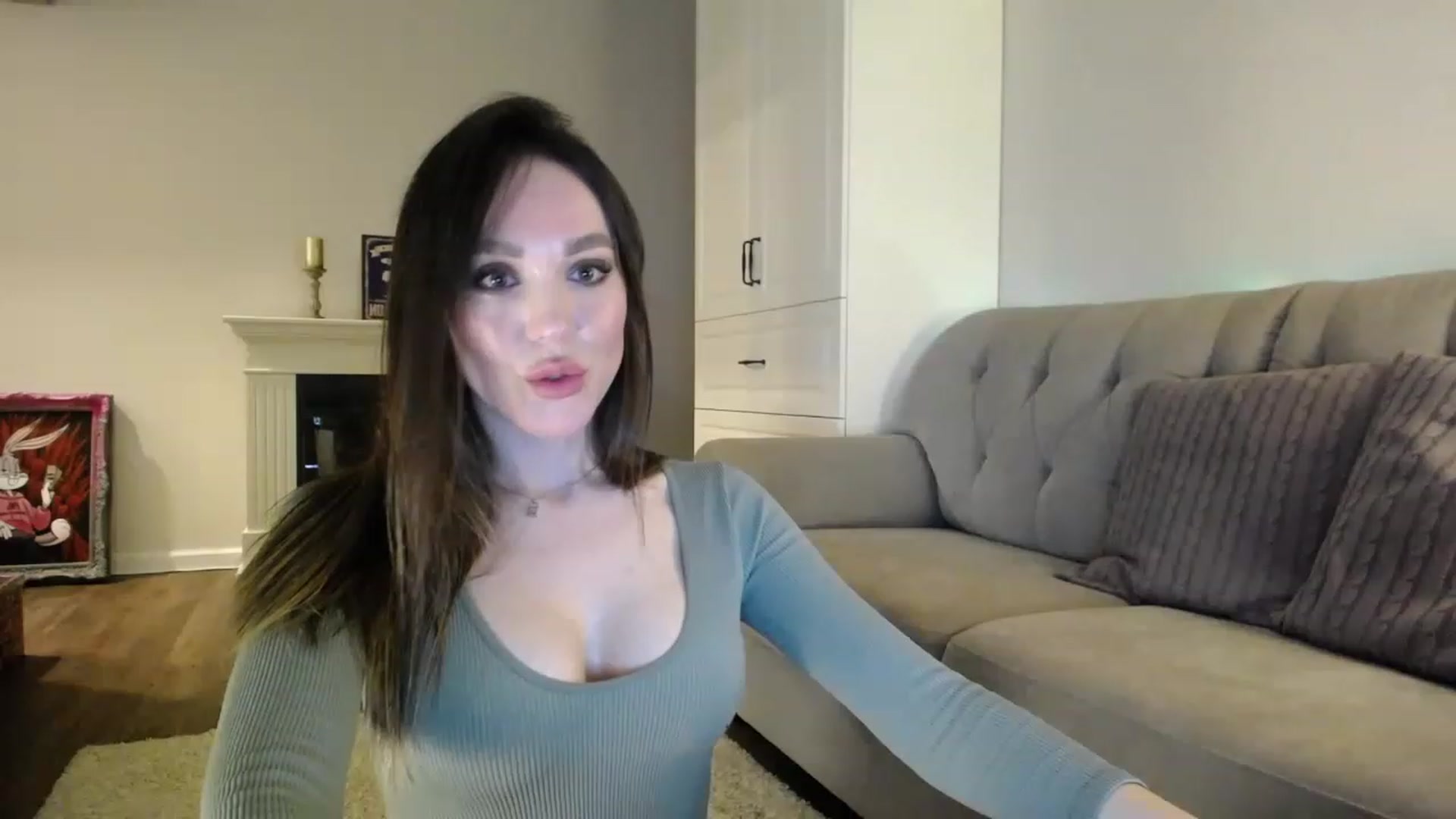 Gallery image thumbnail from Elysewine's myfreecams stream on, 01/28/2023, 06:36 image 6 of 20