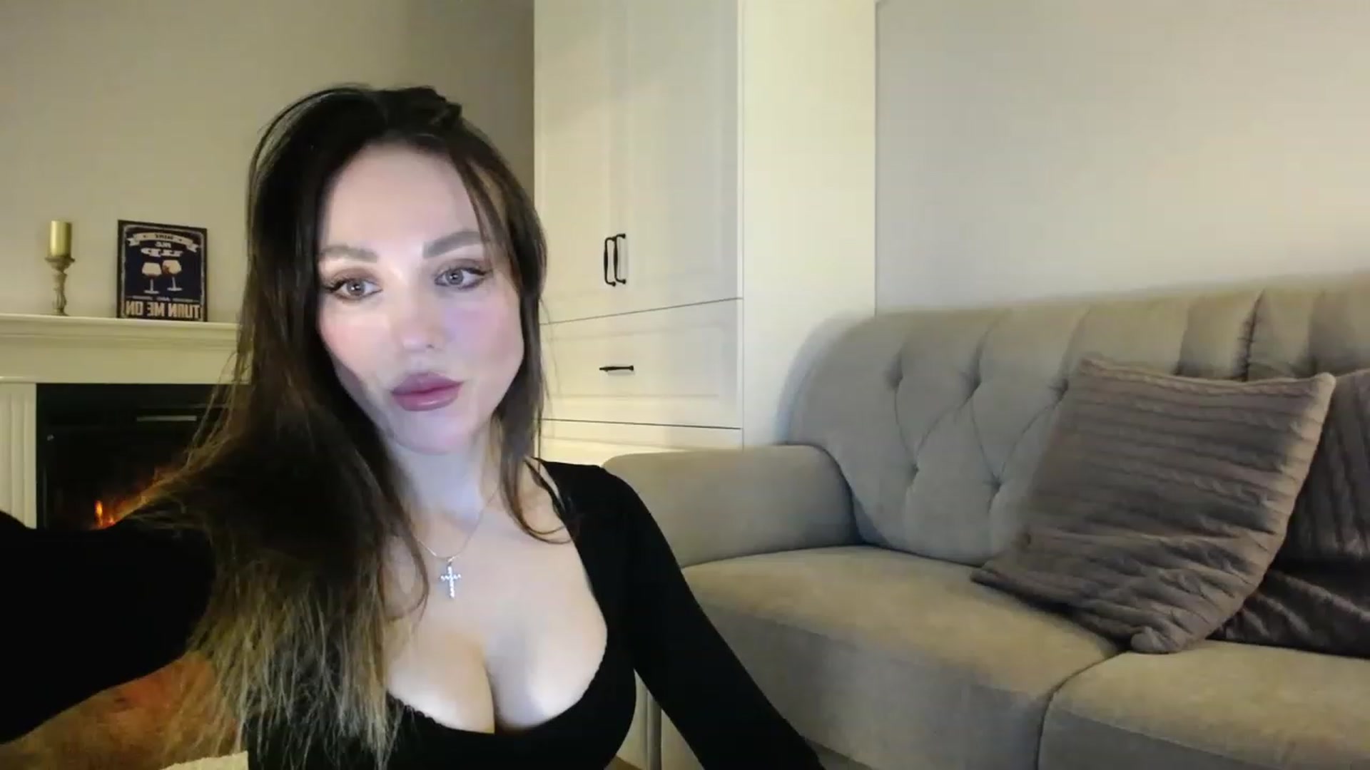 Gallery image thumbnail from Elysewine's myfreecams stream on, 02/05/2023, 05:31 image 20 of 20