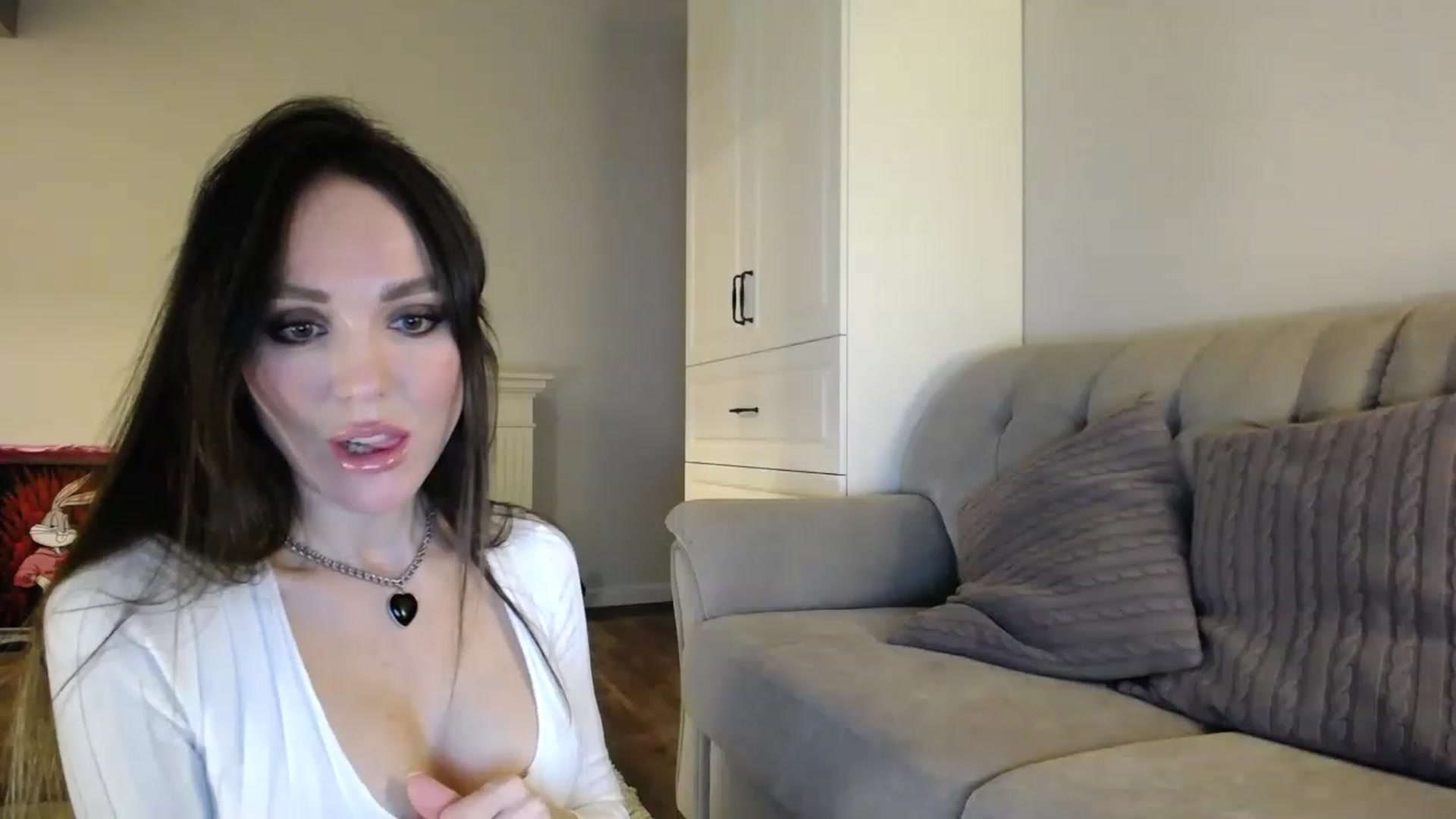 Gallery image thumbnail from Elysewine's myfreecams stream on, 02/12/2023, 05:18 image 7 of 20