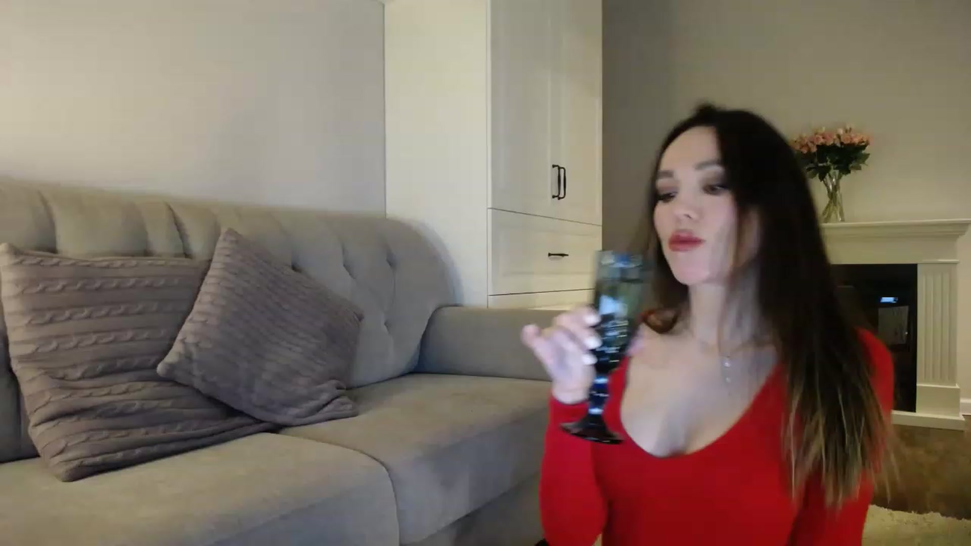 Gallery image thumbnail from Elysewine's myfreecams stream on, 02/18/2023, 06:52 image 1 of 20