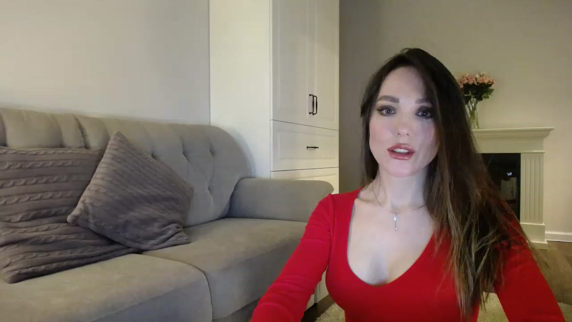 Gallery image thumbnail from Elysewine's myfreecams stream on, 02/18/2023, 06:52 image 4 of 20