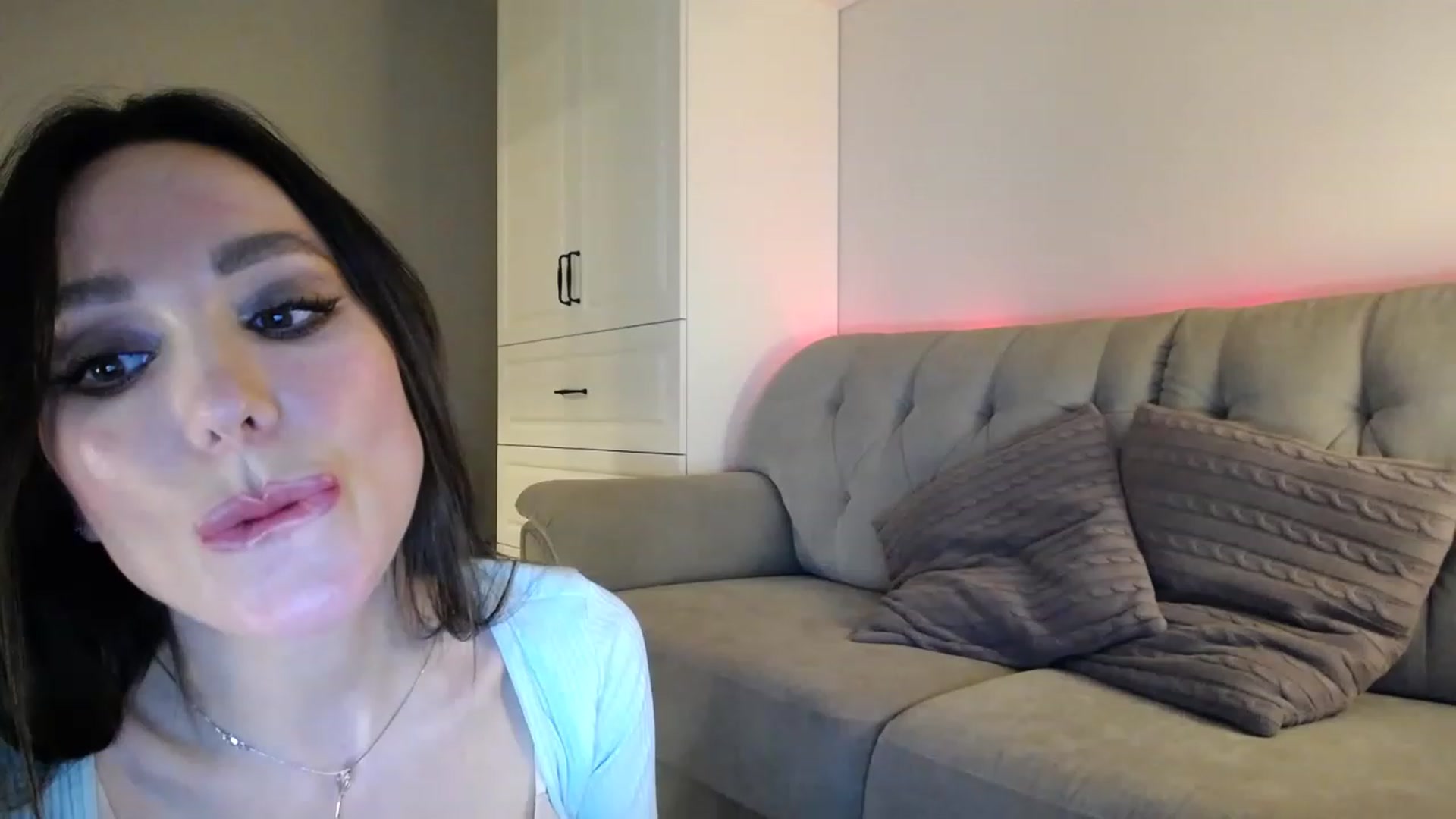Gallery image thumbnail from Elysewine's myfreecams stream on, 02/25/2023, 05:58 image 12 of 20