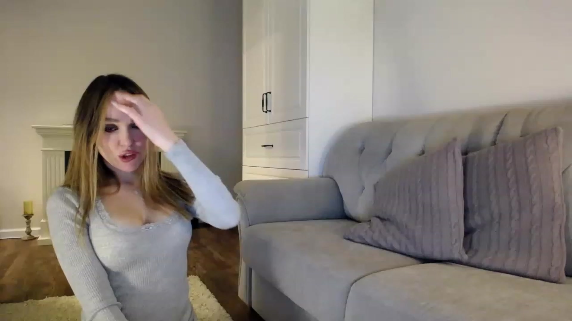 Gallery image thumbnail from Elysewine's myfreecams stream on, 03/18/2023, 05:21 image 4 of 20