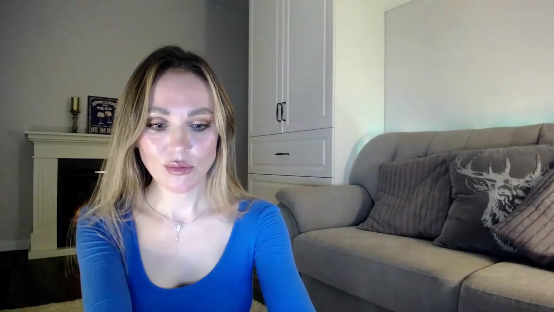 Gallery image thumbnail from Elysewine's myfreecams stream on, 04/22/2023, 07:05 image 4 of 20