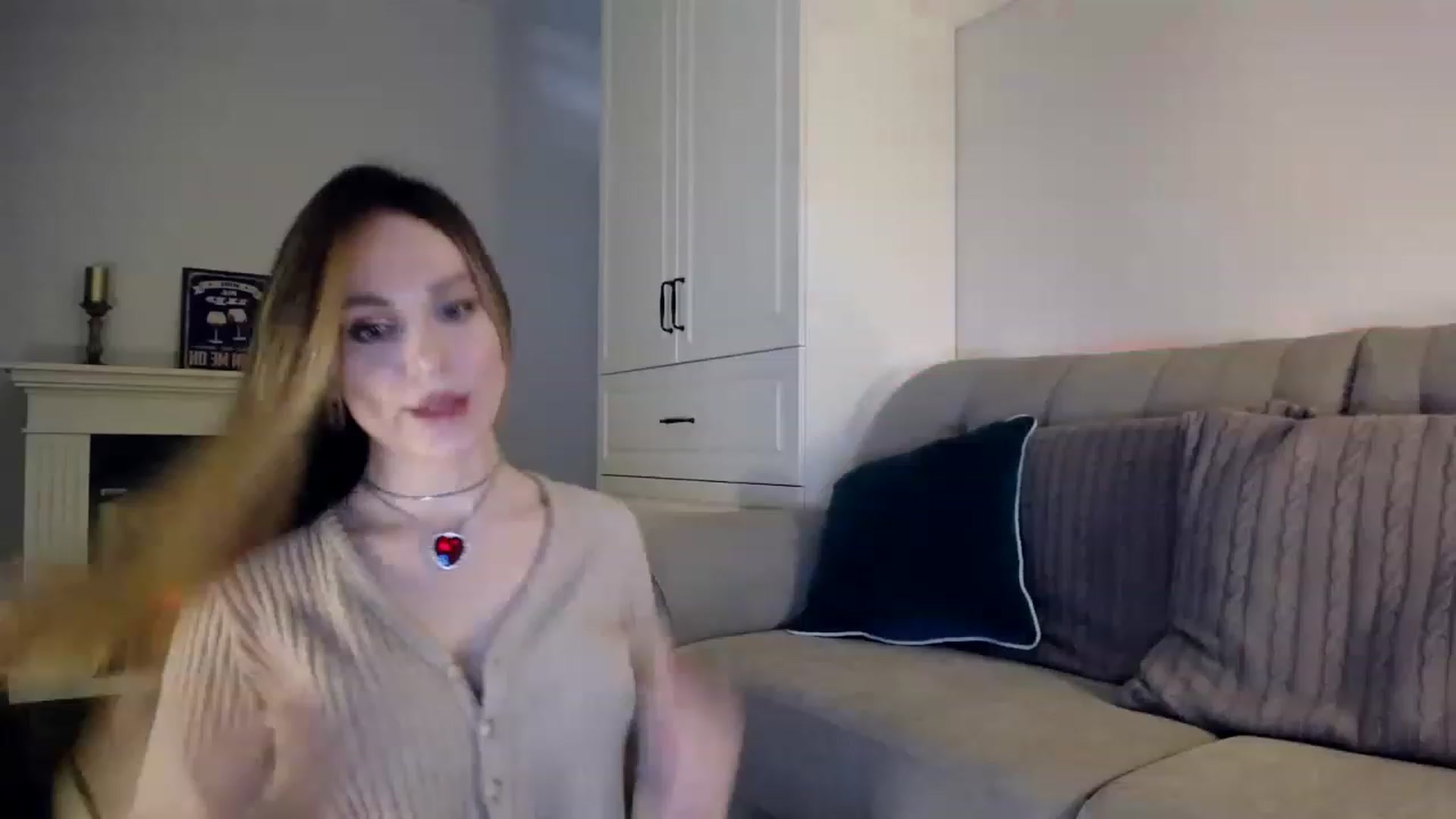 Gallery image thumbnail from Elysewine's myfreecams stream on, 06/03/2023, 06:25 image 2 of 20