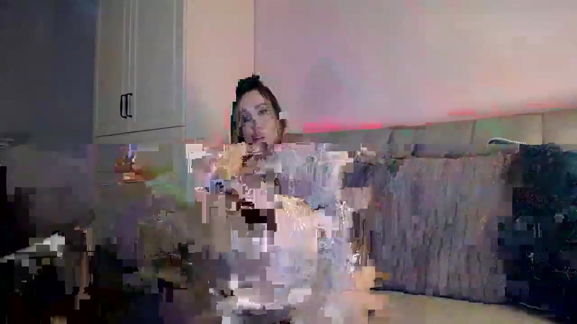 Gallery image thumbnail from Elysewine's myfreecams stream on, 06/03/2023, 06:25 image 19 of 20