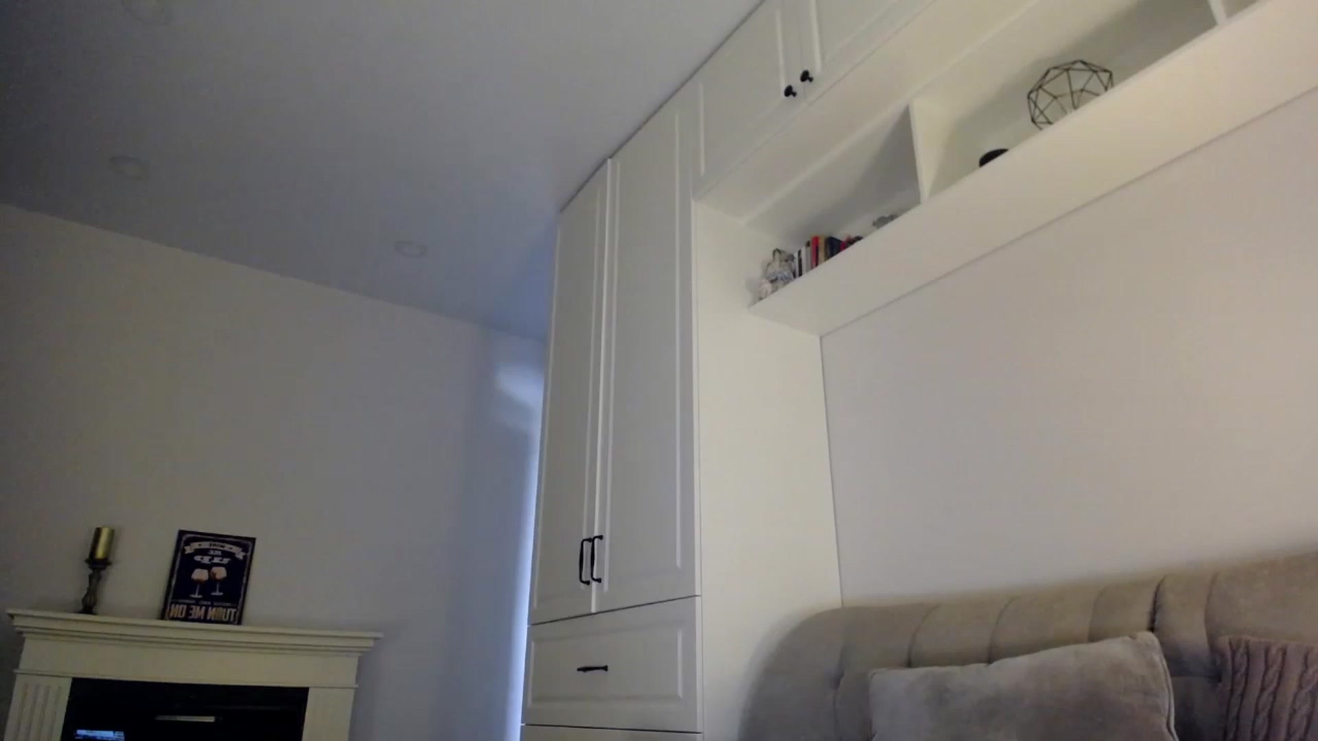 Gallery image thumbnail from Elysewine's myfreecams stream on, 06/10/2023, 05:58 image 17 of 20