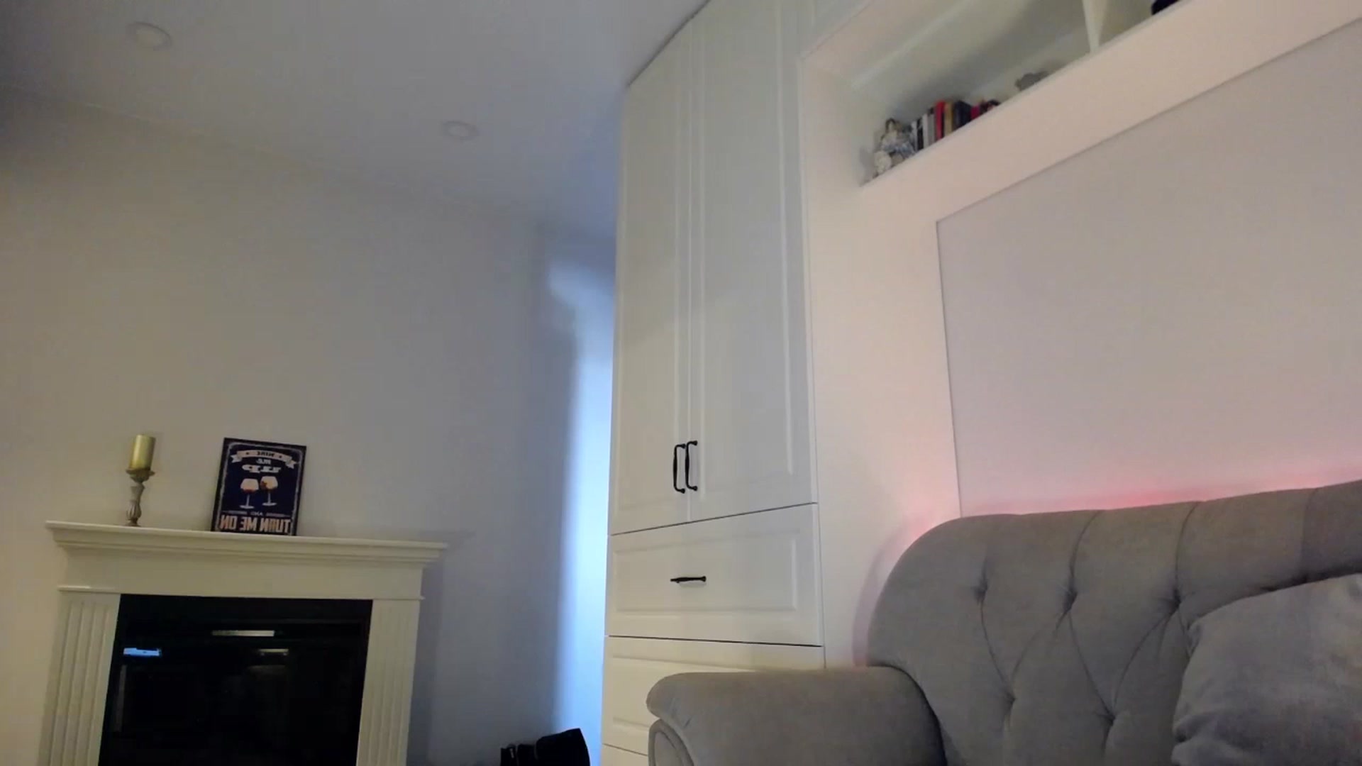 Gallery image thumbnail from Elysewine's myfreecams stream on, 06/11/2023, 04:54 image 10 of 20