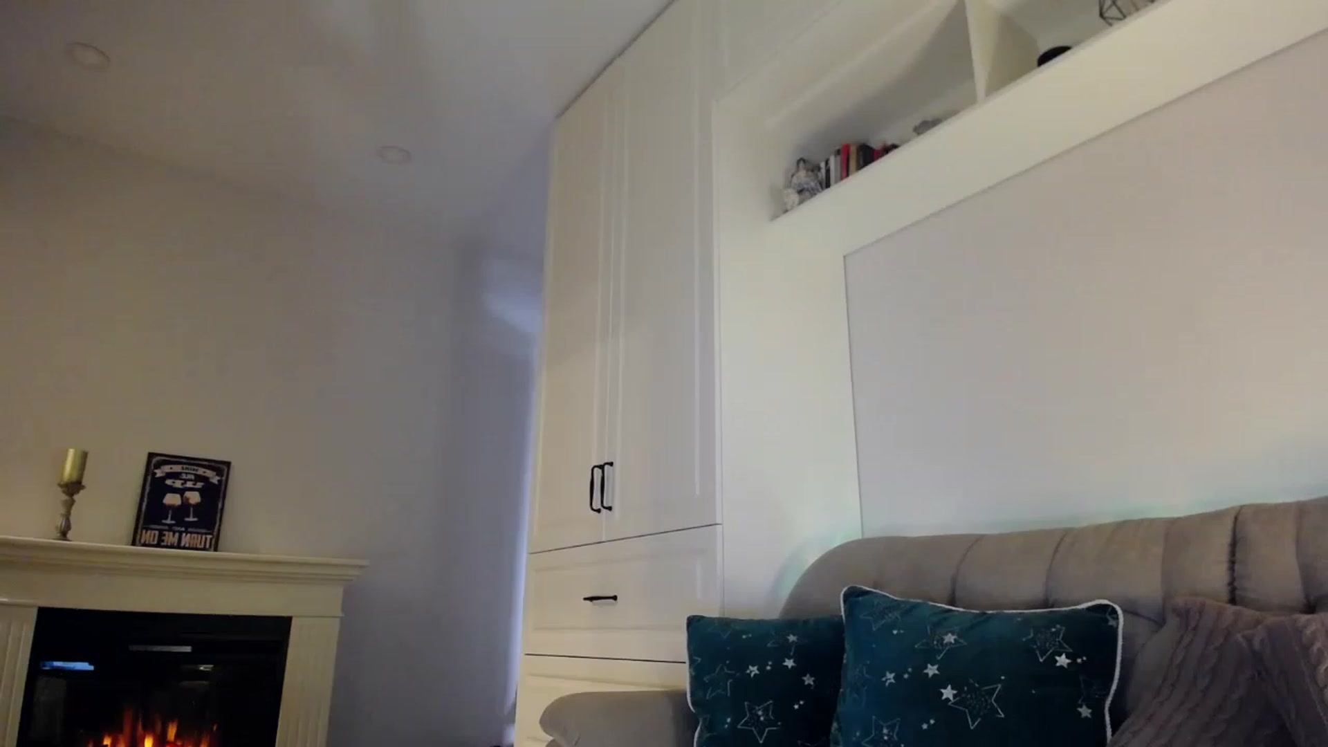 Gallery image thumbnail from Elysewine's myfreecams stream on, 06/17/2023, 05:59 image 14 of 20