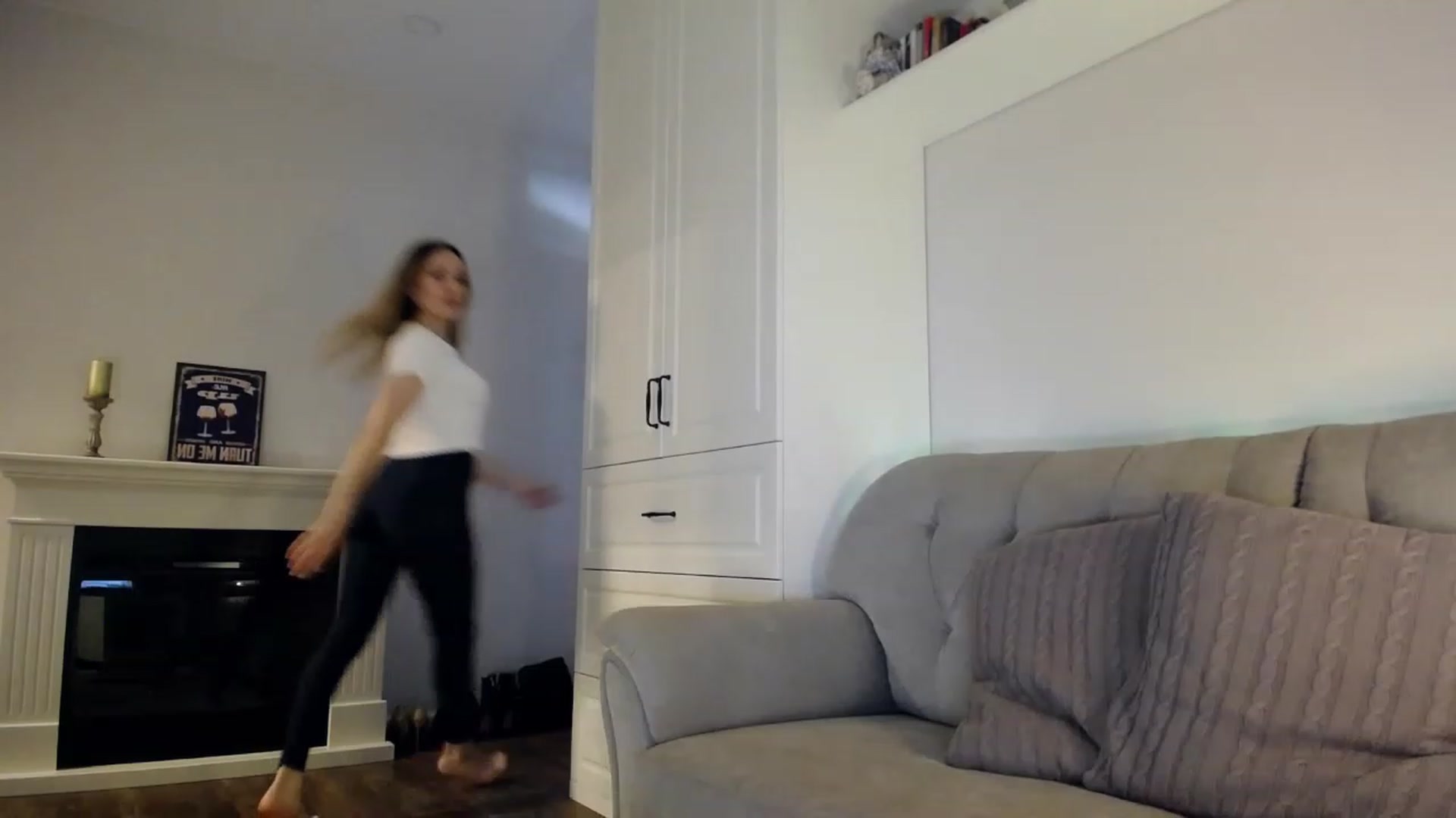 Gallery image thumbnail from Elysewine's myfreecams stream on, 06/18/2023, 06:02 image 6 of 20