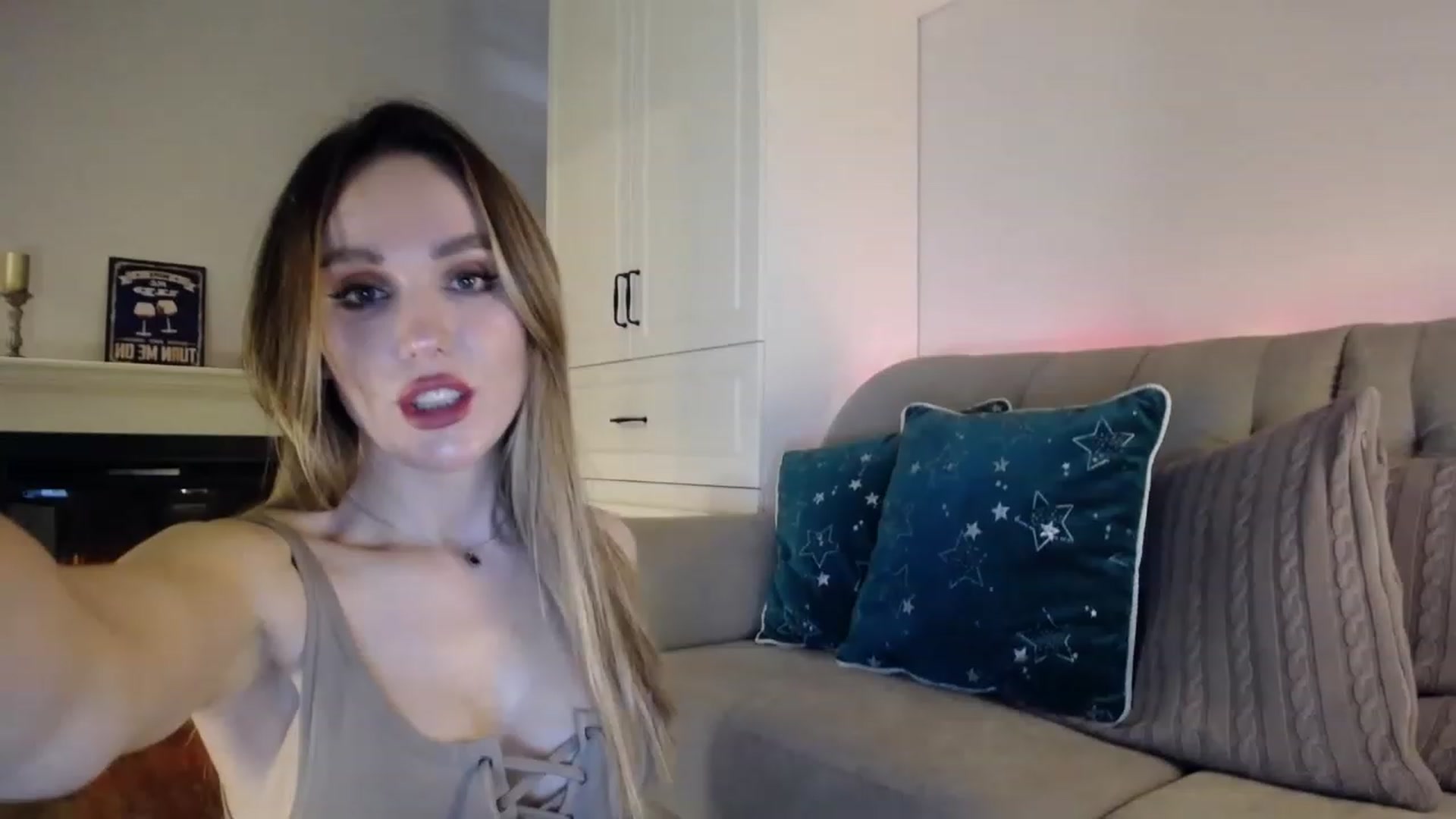 Gallery image thumbnail from Elysewine's myfreecams stream on, 06/24/2023, 06:02 image 20 of 20
