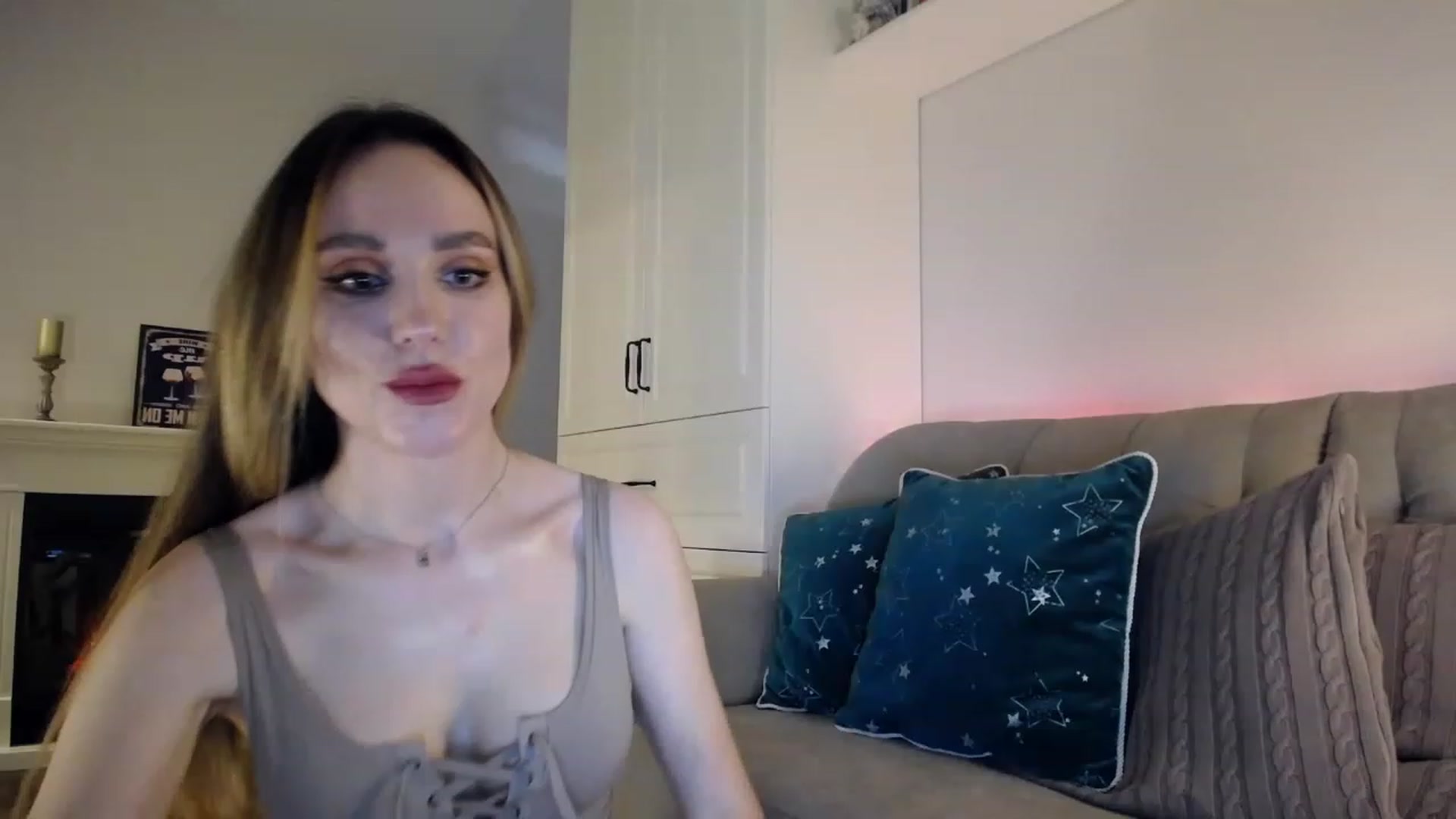 Gallery image thumbnail from Elysewine's myfreecams stream on, 06/24/2023, 06:02 image 2 of 20