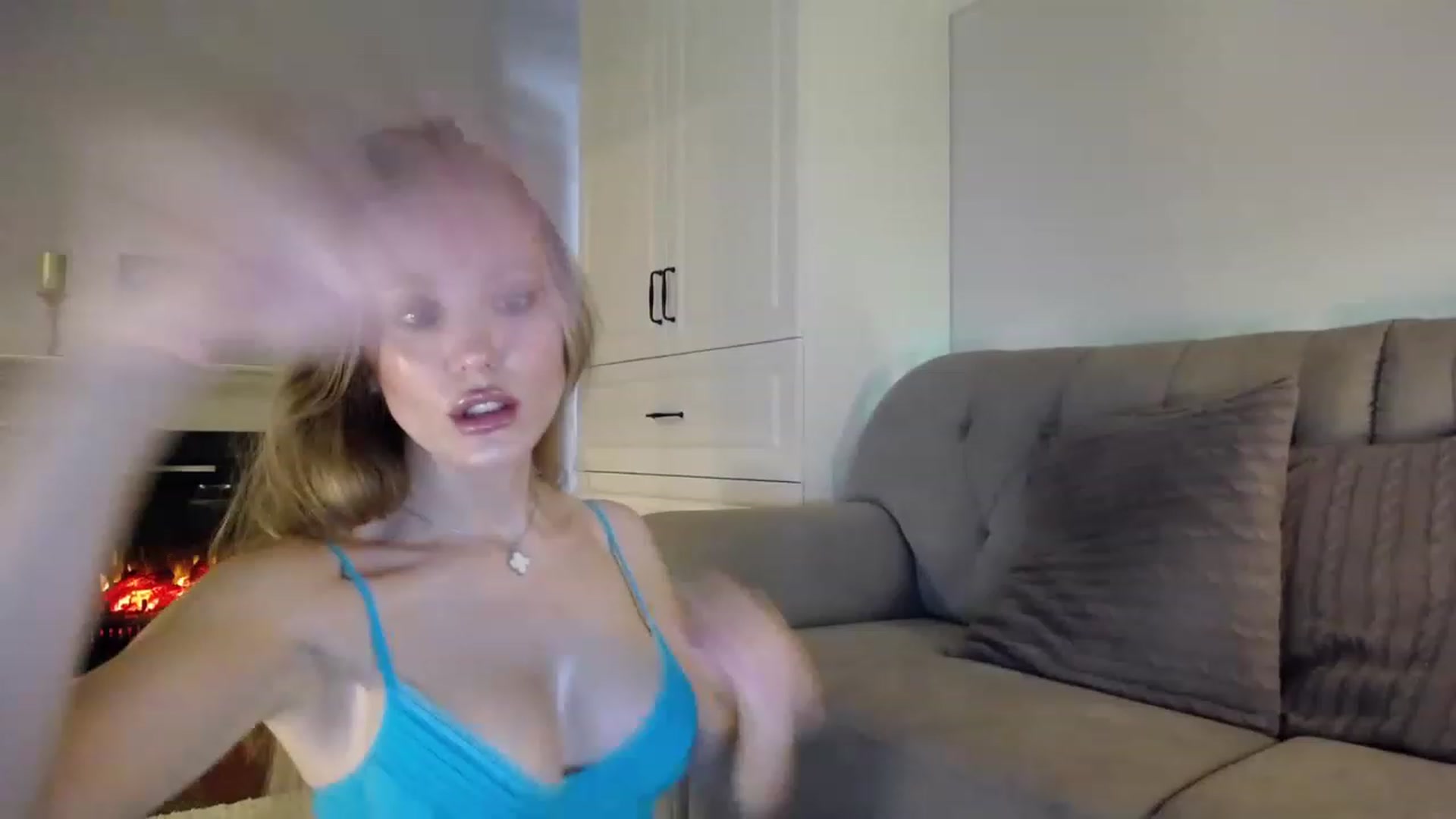 Gallery image thumbnail from Elysewine's myfreecams stream on, 06/25/2023, 05:39 image 8 of 20