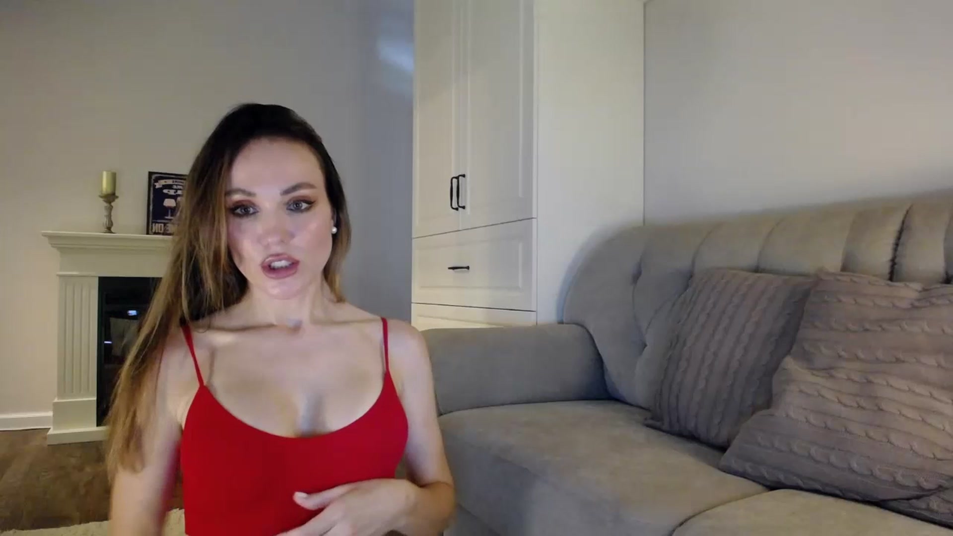 Gallery image thumbnail from Elysewine's myfreecams stream on, 07/09/2023, 04:31 image 11 of 20