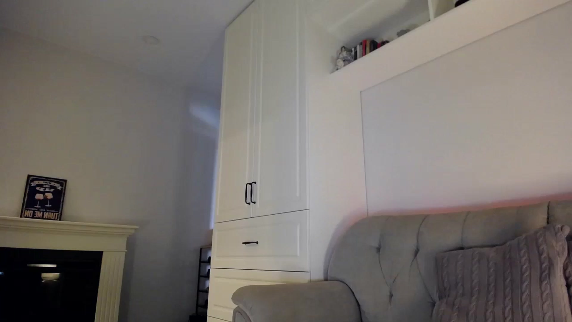 Gallery image thumbnail from Elysewine's myfreecams stream on, 09/23/2023, 05:25 image 1 of 20