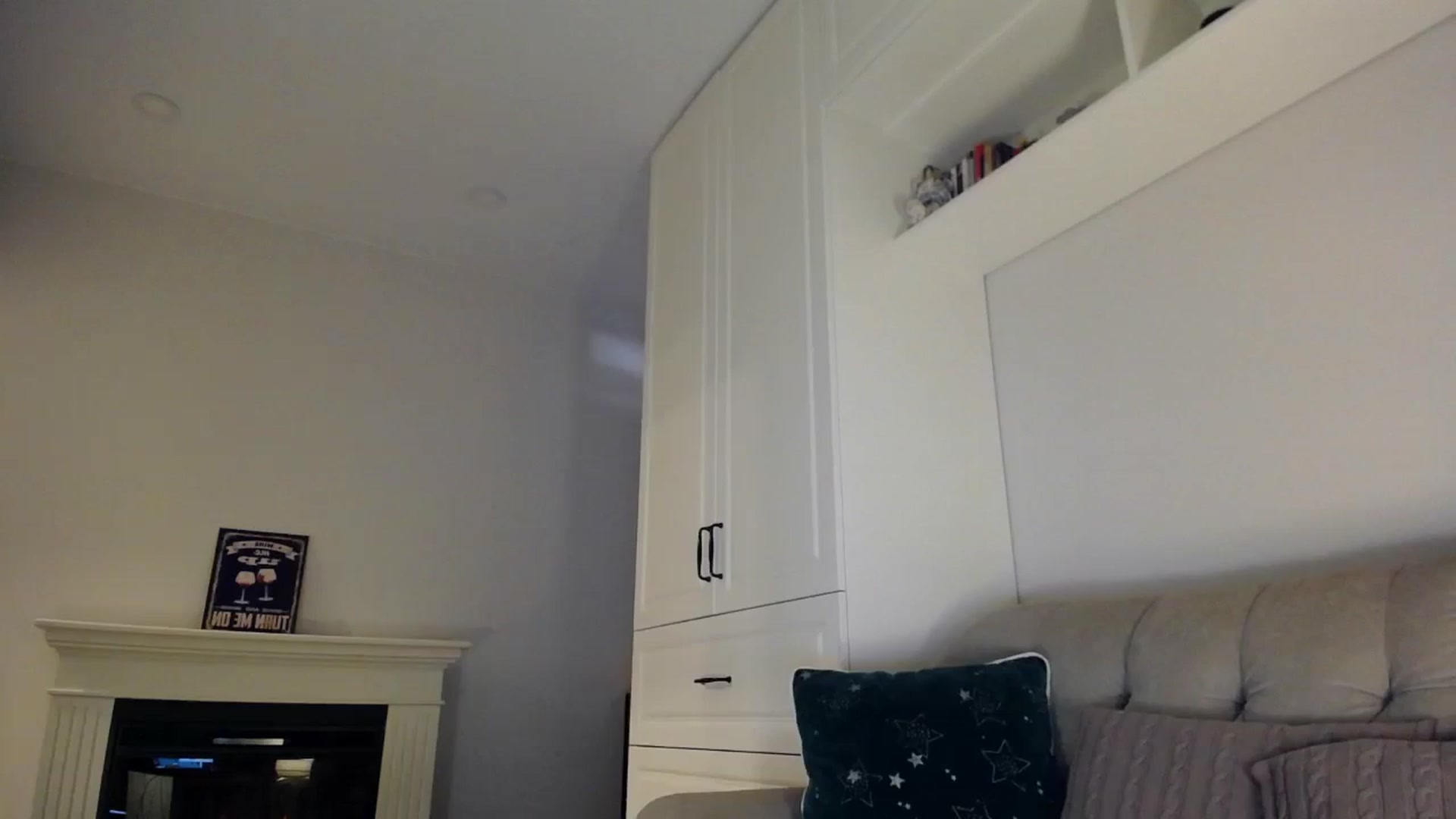 Gallery image thumbnail from Elysewine's myfreecams stream on, 10/14/2023, 06:02 image 10 of 20