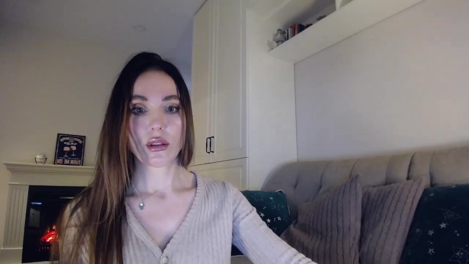Gallery image thumbnail from Elysewine's myfreecams stream on, 11/05/2023, 04:09 image 6 of 20