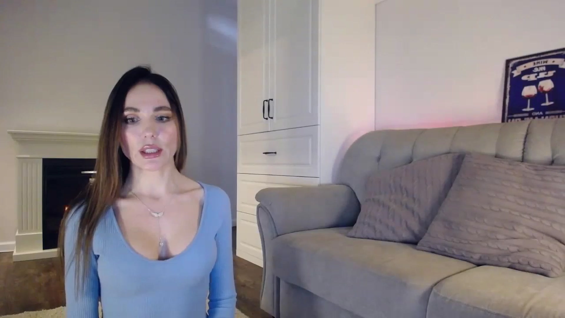 Gallery image thumbnail from Elysewine's myfreecams stream on, 11/11/2023, 06:06 image 10 of 20
