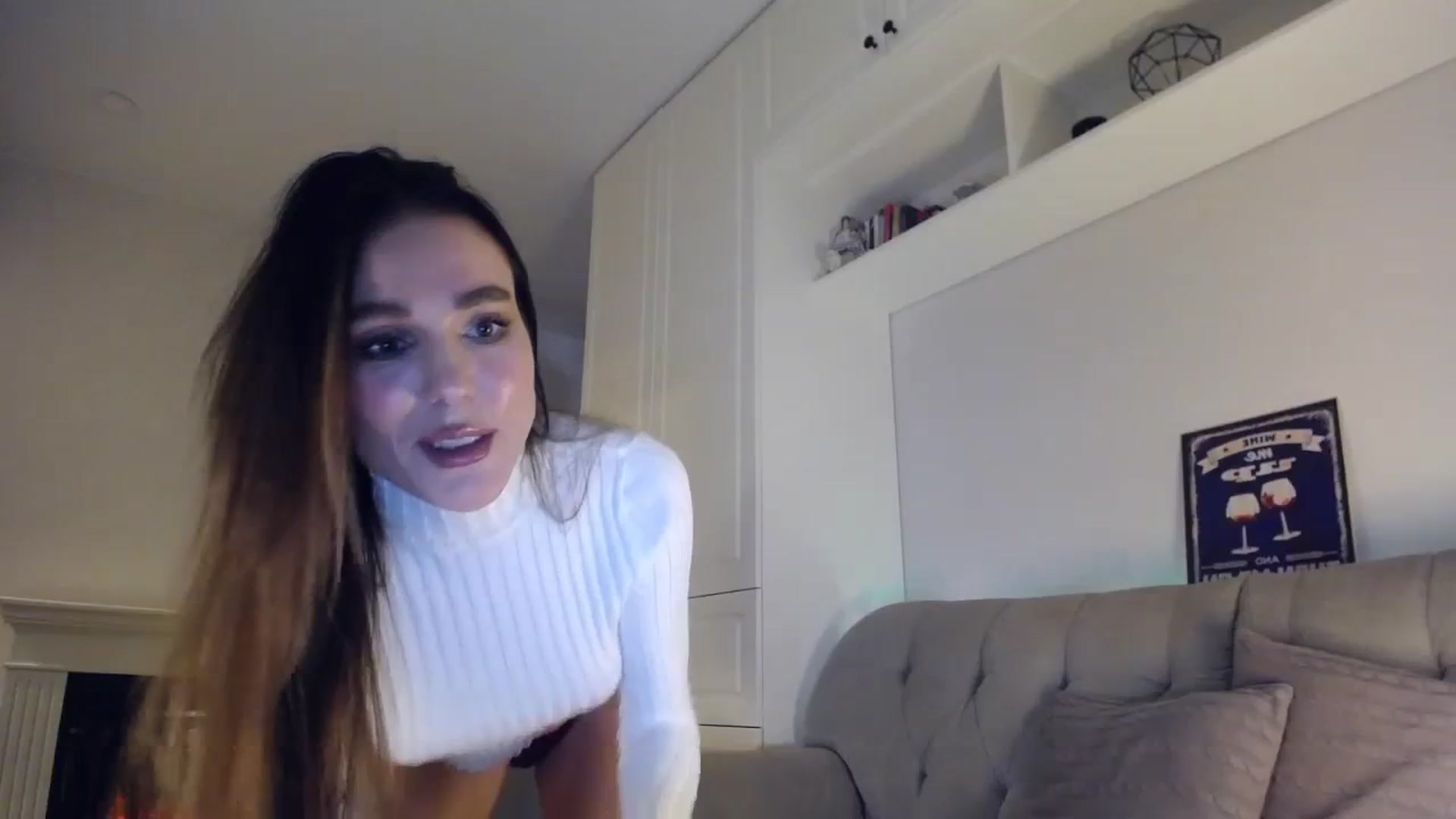 Gallery image thumbnail from Elysewine's myfreecams stream on, 11/12/2023, 05:40 image 15 of 20