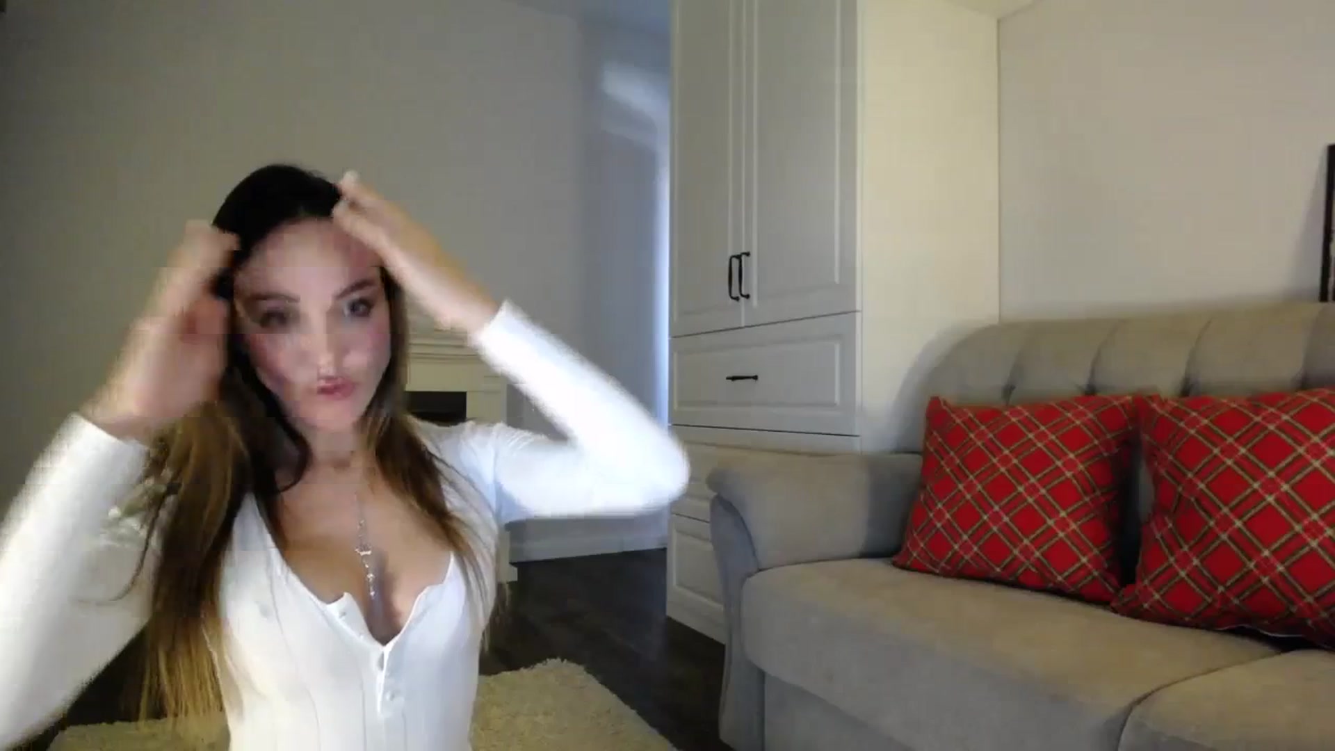 Gallery image thumbnail from Elysewine's myfreecams stream on, 12/03/2023, 05:21 image 17 of 20