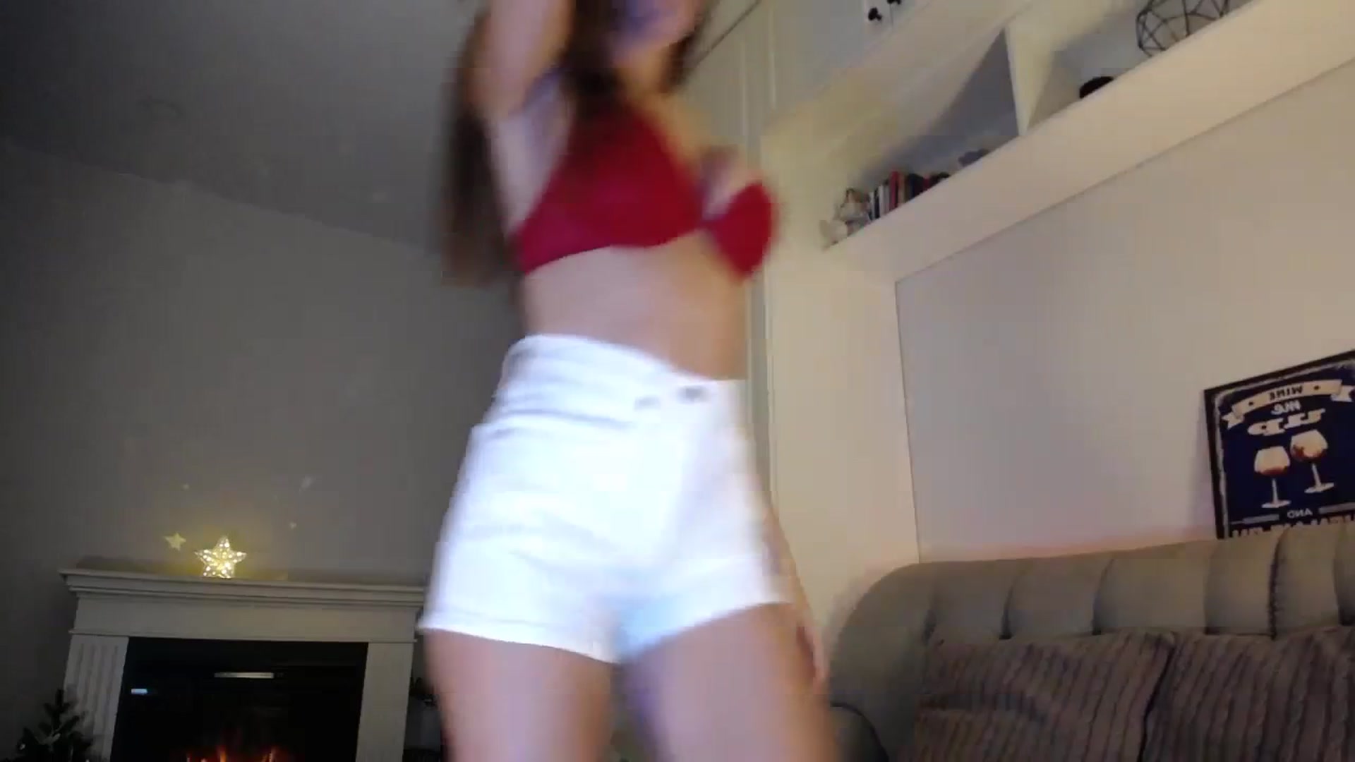 Gallery image thumbnail from Elysewine's myfreecams stream on, 12/09/2023, 06:39 image 8 of 20