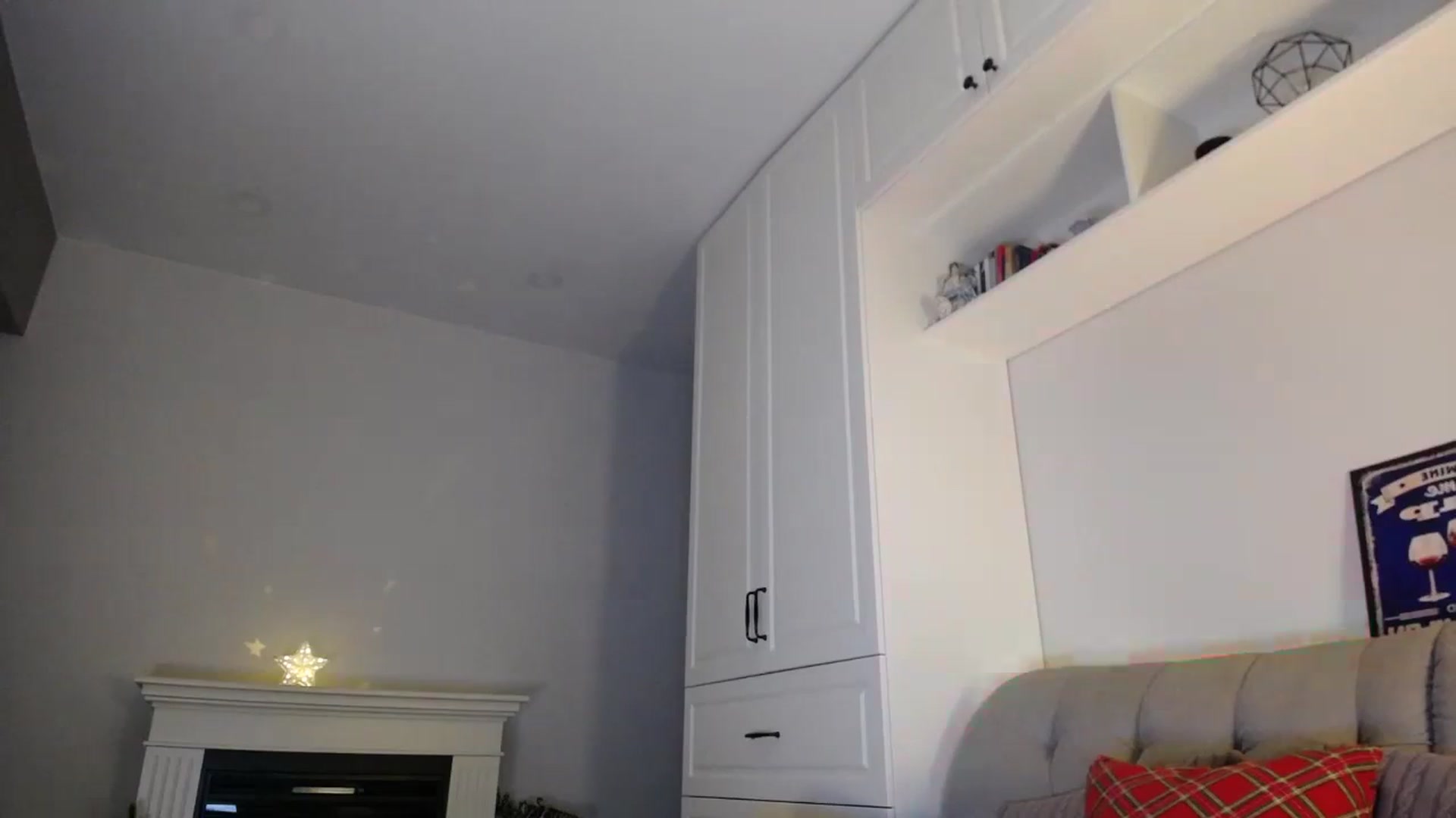 Gallery image thumbnail from Elysewine's myfreecams stream on, 12/09/2023, 07:23 image 20 of 20