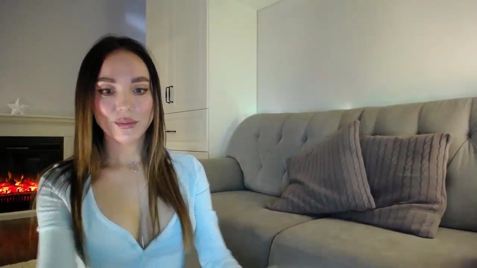 Gallery image thumbnail from Elysewine's myfreecams stream on, 02/11/2024, 07:09 image 12 of 20
