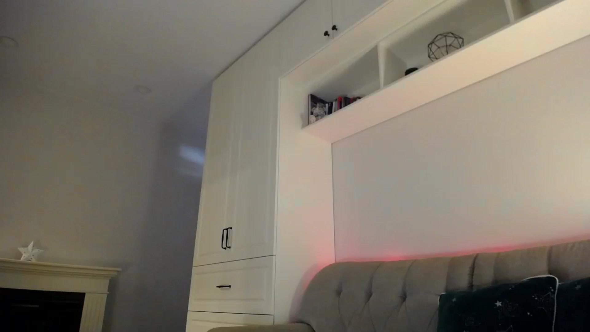 Gallery image thumbnail from Elysewine's myfreecams stream on, 02/24/2024, 06:56 image 1 of 20