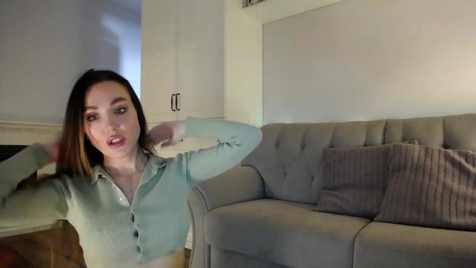 Gallery image thumbnail from Elysewine's myfreecams stream on, 02/25/2024, 07:12 image 5 of 20